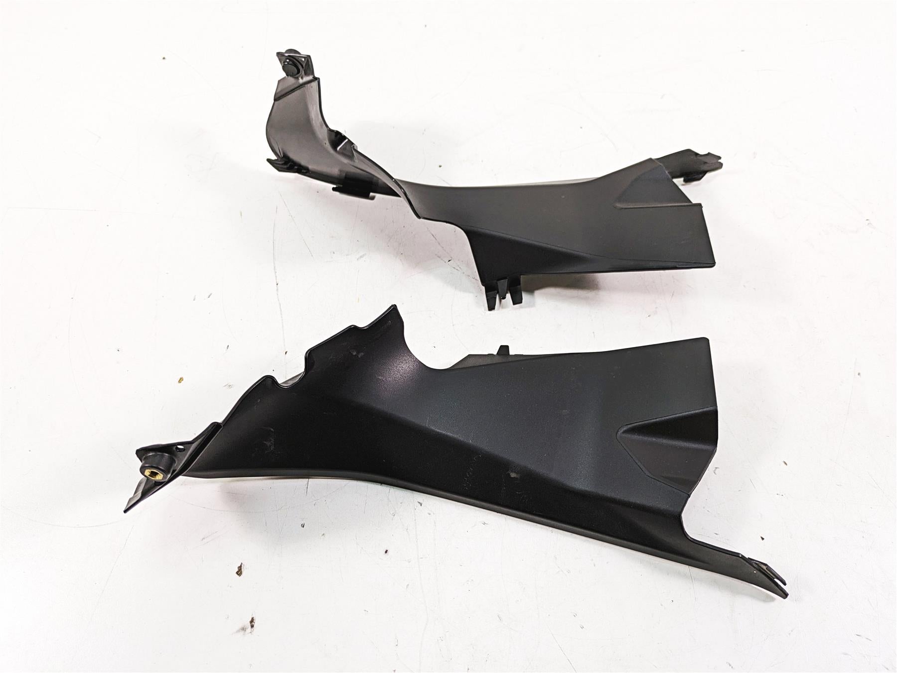 2016 Ducati Panigale 1299 S Upper Inner Side Panel Covers 46014943C 46014953C