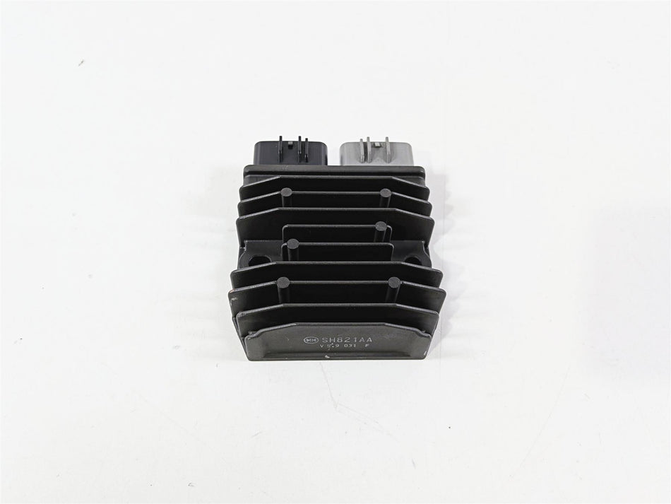 2016 Ducati Hypermotard 939 SP Rectifier Voltage Regulator 54040321A SH821AA-Mototech271