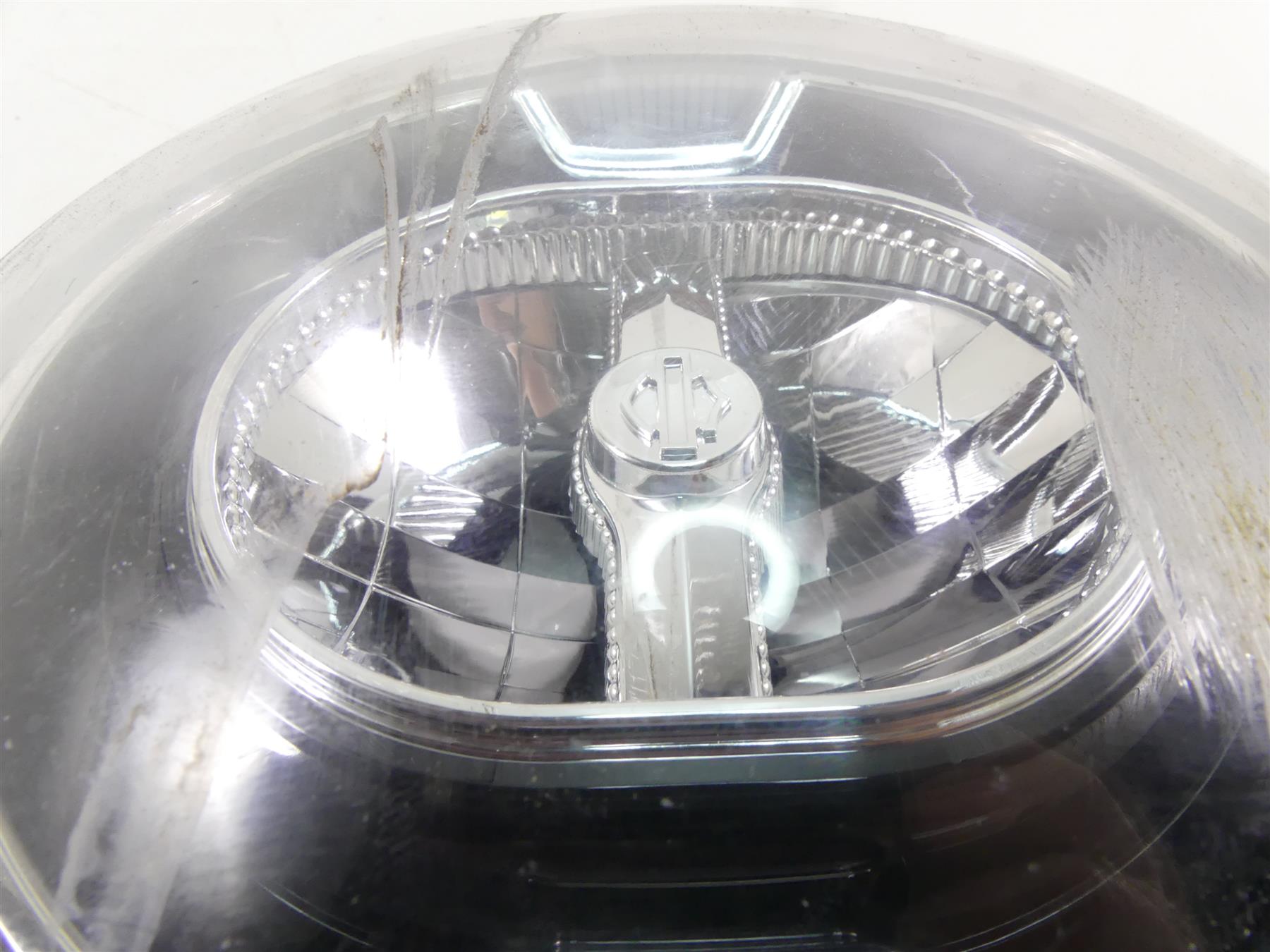 2019 Harley FLHC Softail Heritage Headlight Daymaker Led 7" Light -Read 67700339 {{ shop.shopifyCountryName }} - Mototech271