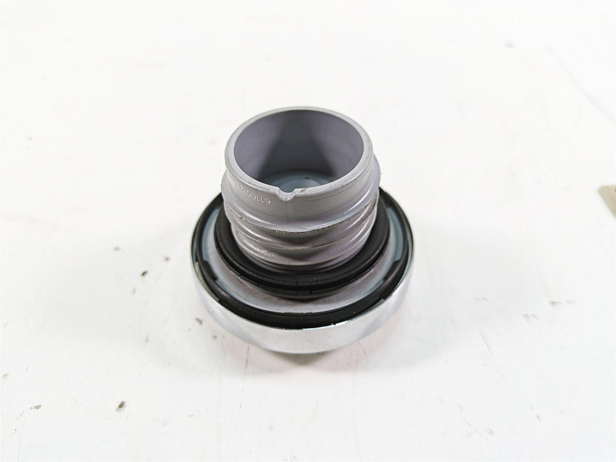 2006 Harley Softail FXSTSI Springer Chrome Fuel Gas Cap & Key {{ shop.shopifyCountryName }} - Mototech271