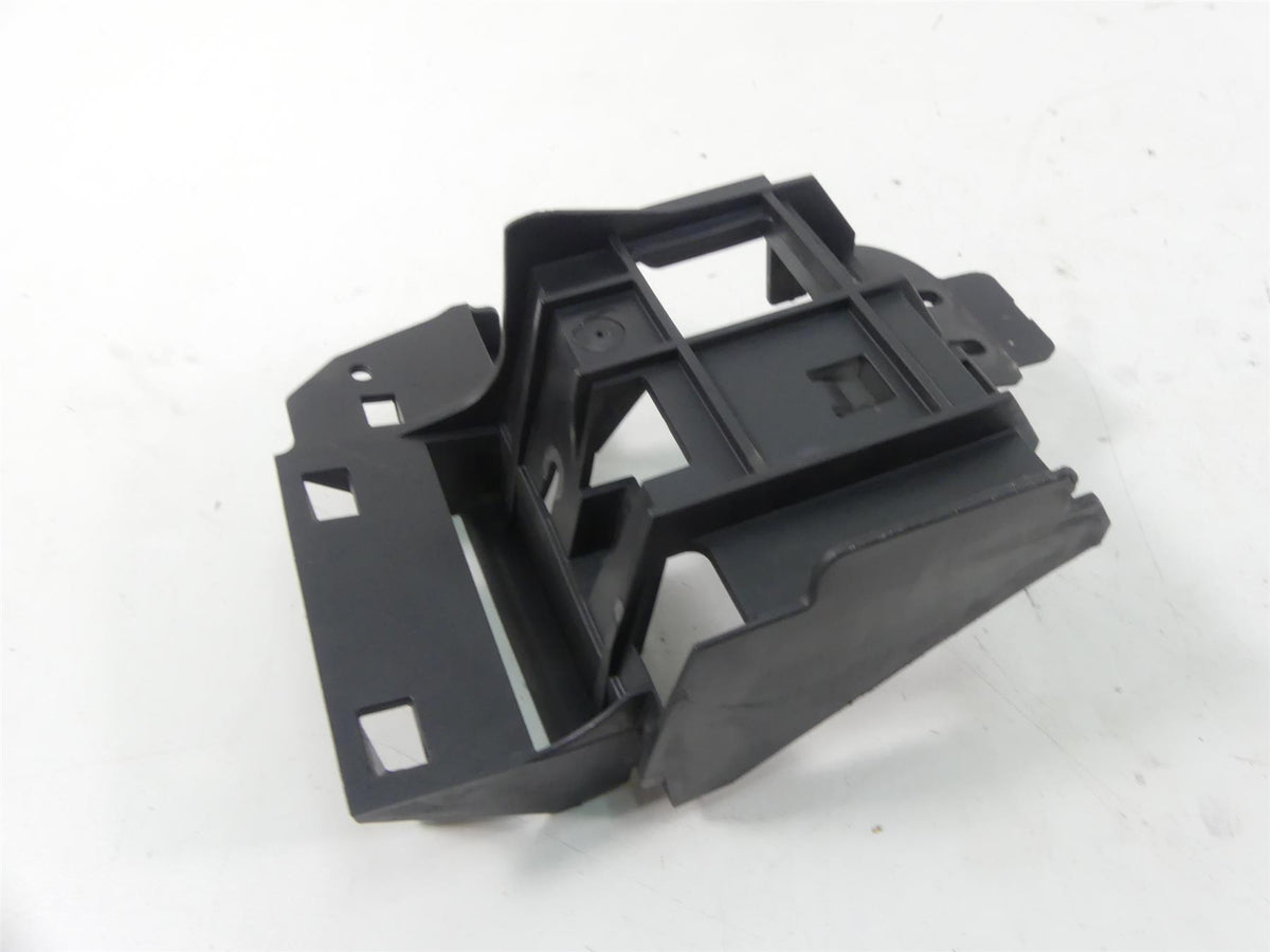2015 Harley FLS Softail Slim Electric Holder Plastic Set 70354-11 {{ shop.shopifyCountryName }} - Mototech271