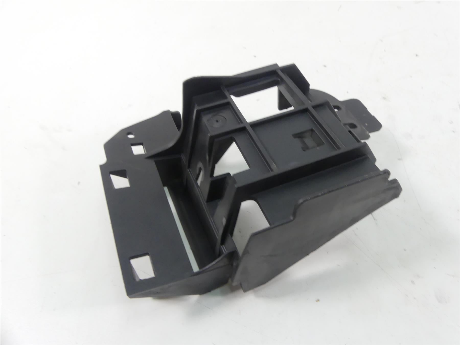 2015 Harley FLS Softail Slim Electric Holder Plastic Set 70354-11 {{ shop.shopifyCountryName }} - Mototech271