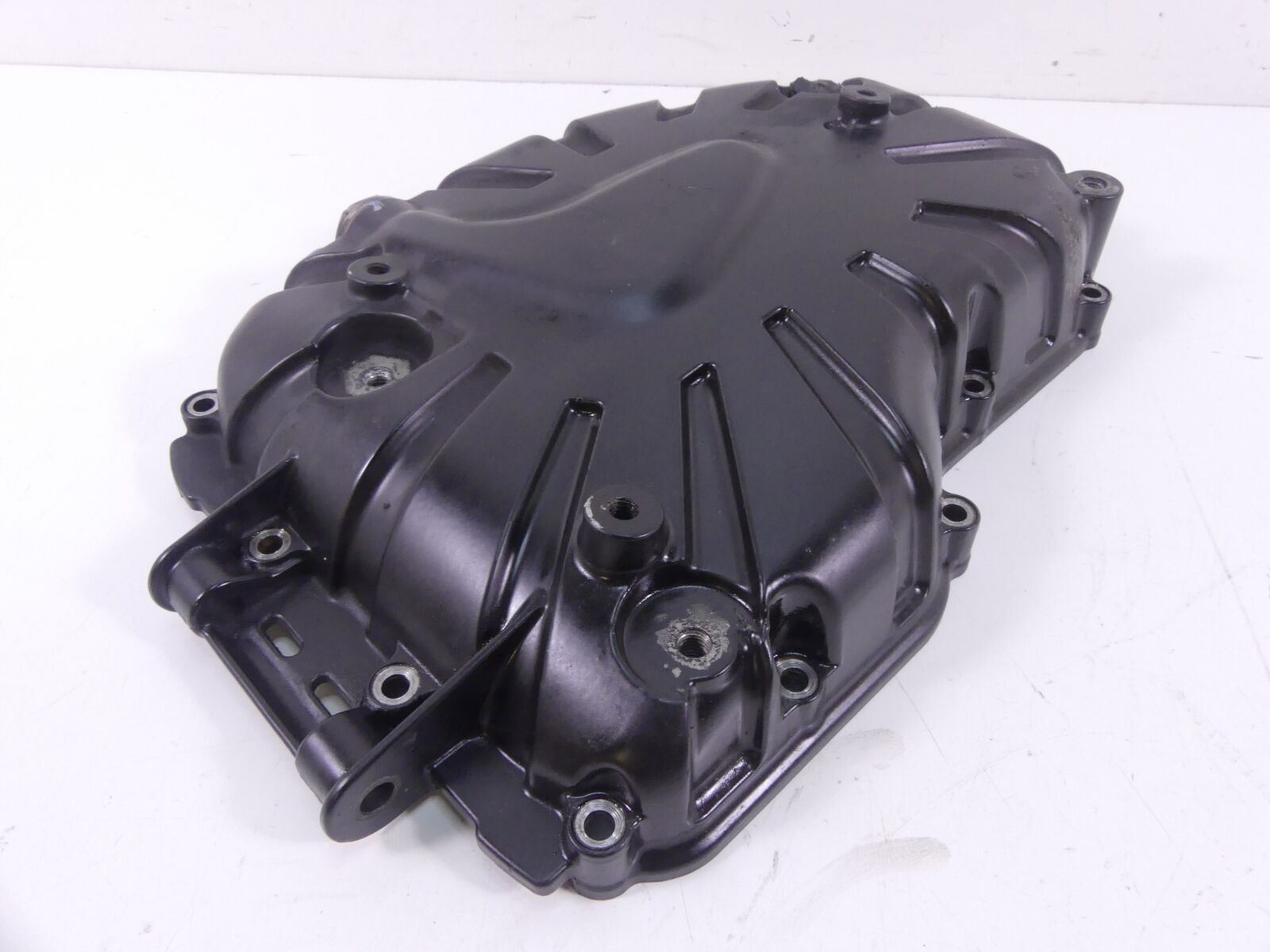 2010 BMW F800GS K72 Lower Oil Pan + Magnesium Cover - Read 11137708307 {{ shop.shopifyCountryName }} - Mototech271