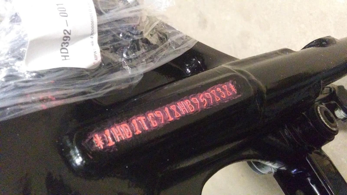 2017 Harley FXSE CVO Pro Street Breakout Straight Main Frame Chassis - Clean Title - 47000060DLO {{ shop.shopifyCountryName }} - Mototech271
