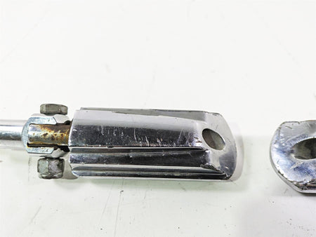2004 Harley FLSTCI Softail Heritage Rear Passenger Foot Peg Set 50942-00 {{ shop.shopifyCountryName }} - Mototech271
