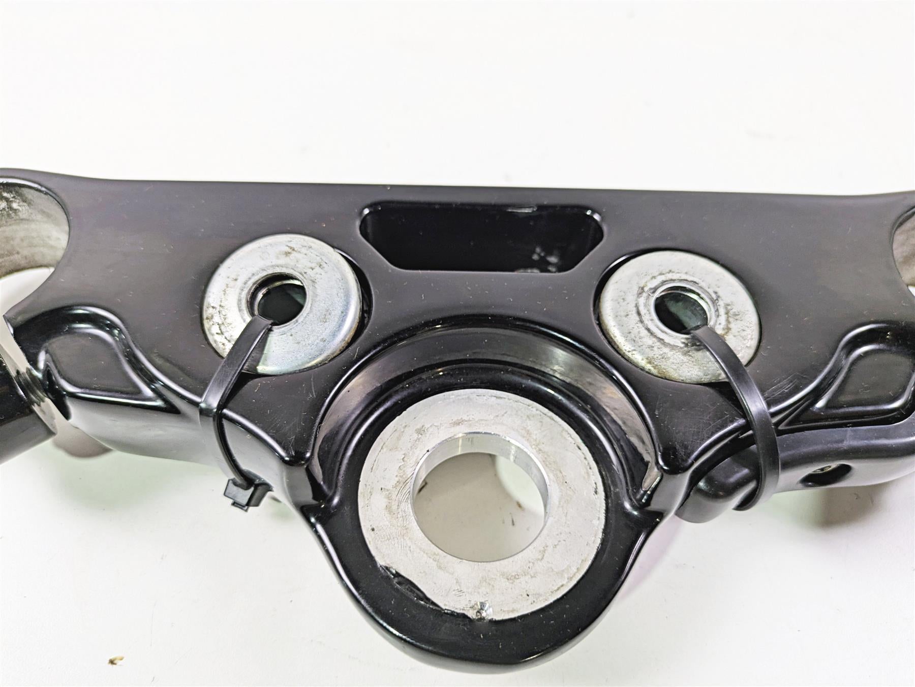 2015 Harley FXDF Dyna Fat Bob Upper Triple Tree Steering Clamp Black 48640-09 {{ shop.shopifyCountryName }} - Mototech271
