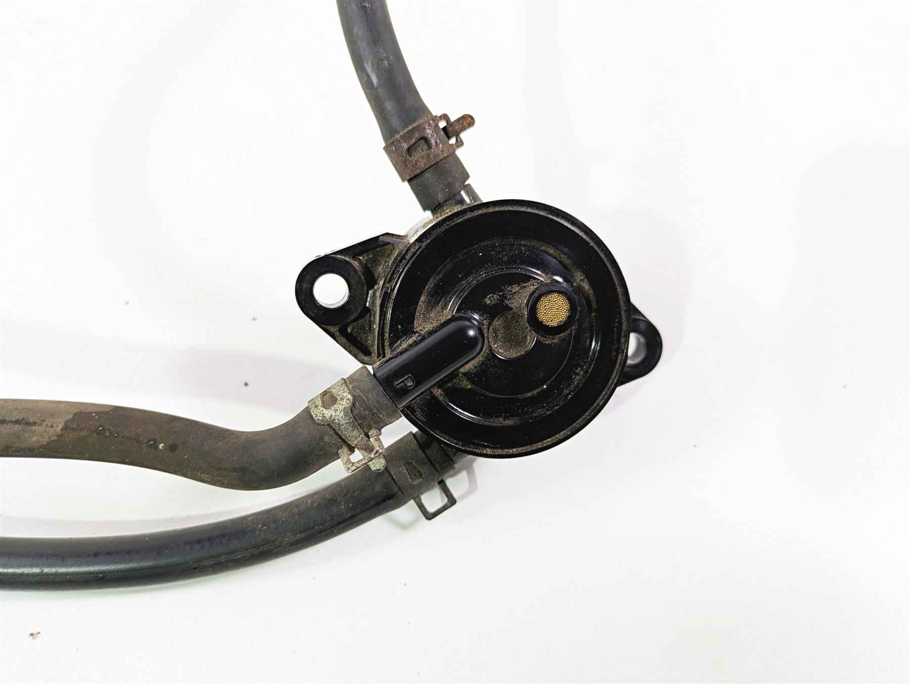 2010 Kawasaki 610 4x4 Mule Mikuni Fuel Gas Pump - Tested 49040-7001 49040-0801 {{ shop.shopifyCountryName }} - Mototech271