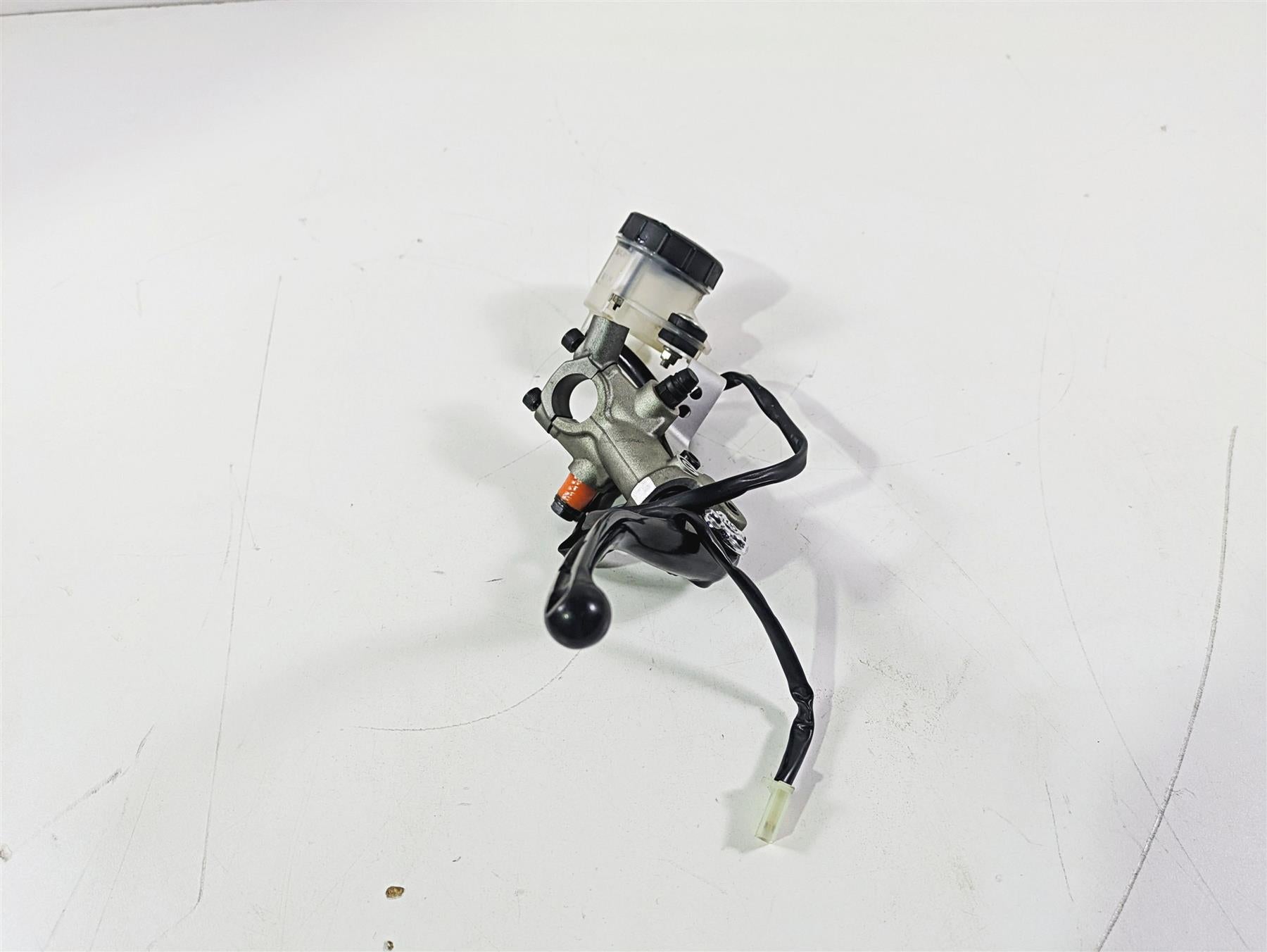2015 Ducati Hypermotard 821 SP Front Radial Brake Master Cylinder 62440821A {{ shop.shopifyCountryName }} - Mototech271