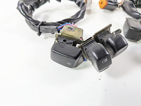 2003 Harley Sportster XL1200 Left Right Hand Control Switch Set 71682-06A {{ shop.shopifyCountryName }} - Mototech271