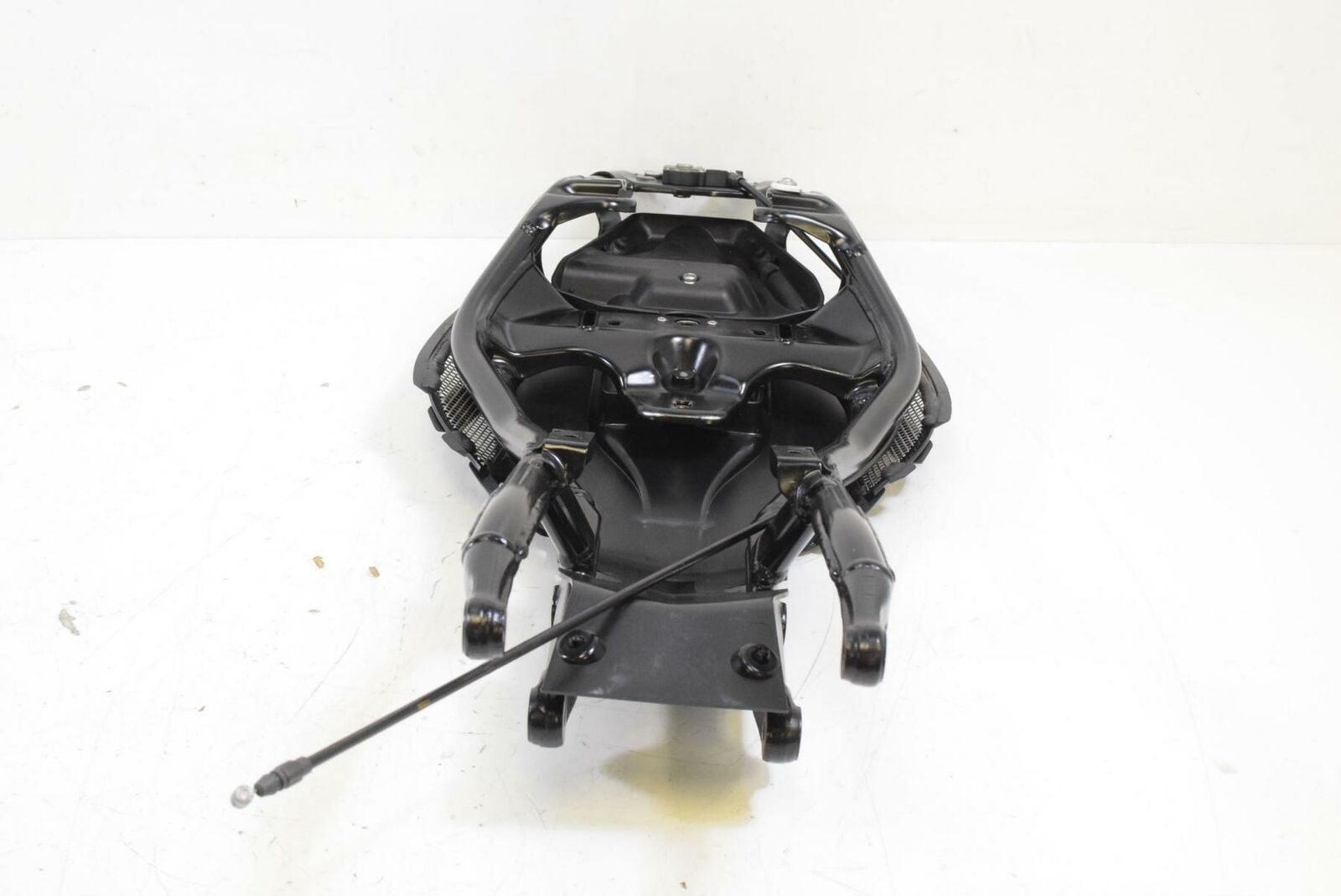 2014 MV Agusta F3 675 ERA Subframe Sub Frame & Inner Fender 80A0B8276 {{ shop.shopifyCountryName }} - Mototech271