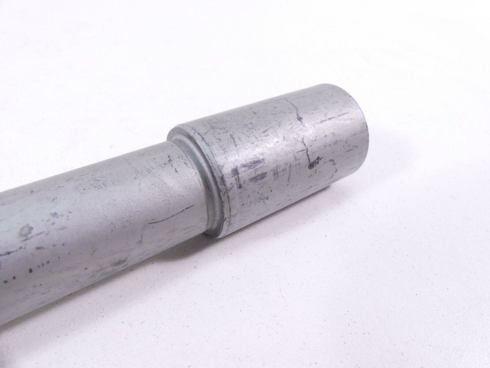 2017 Honda CRF1000 Africa Twin Front 20mm Wheel Spindle Axle 44301-MJP-G50 {{ shop.shopifyCountryName }} - Mototech271