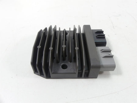 2016 BMW R1200GS K50 Rectifier Voltage Regulator 12318523367 FH020AA {{ shop.shopifyCountryName }} - Mototech271