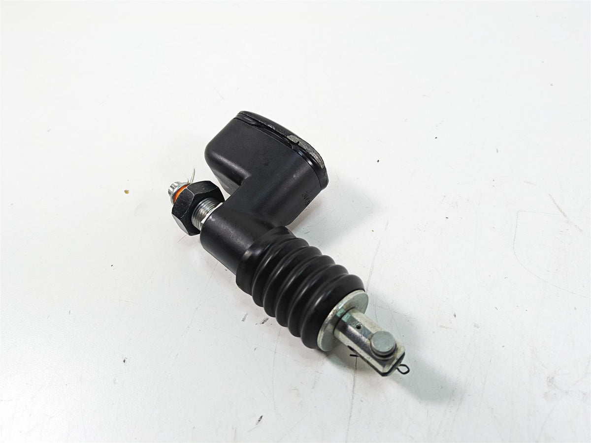 2000 Harley FXSTS Softail Springer Rear Brake Master Cylinder 41755-99F {{ shop.shopifyCountryName }} - Mototech271