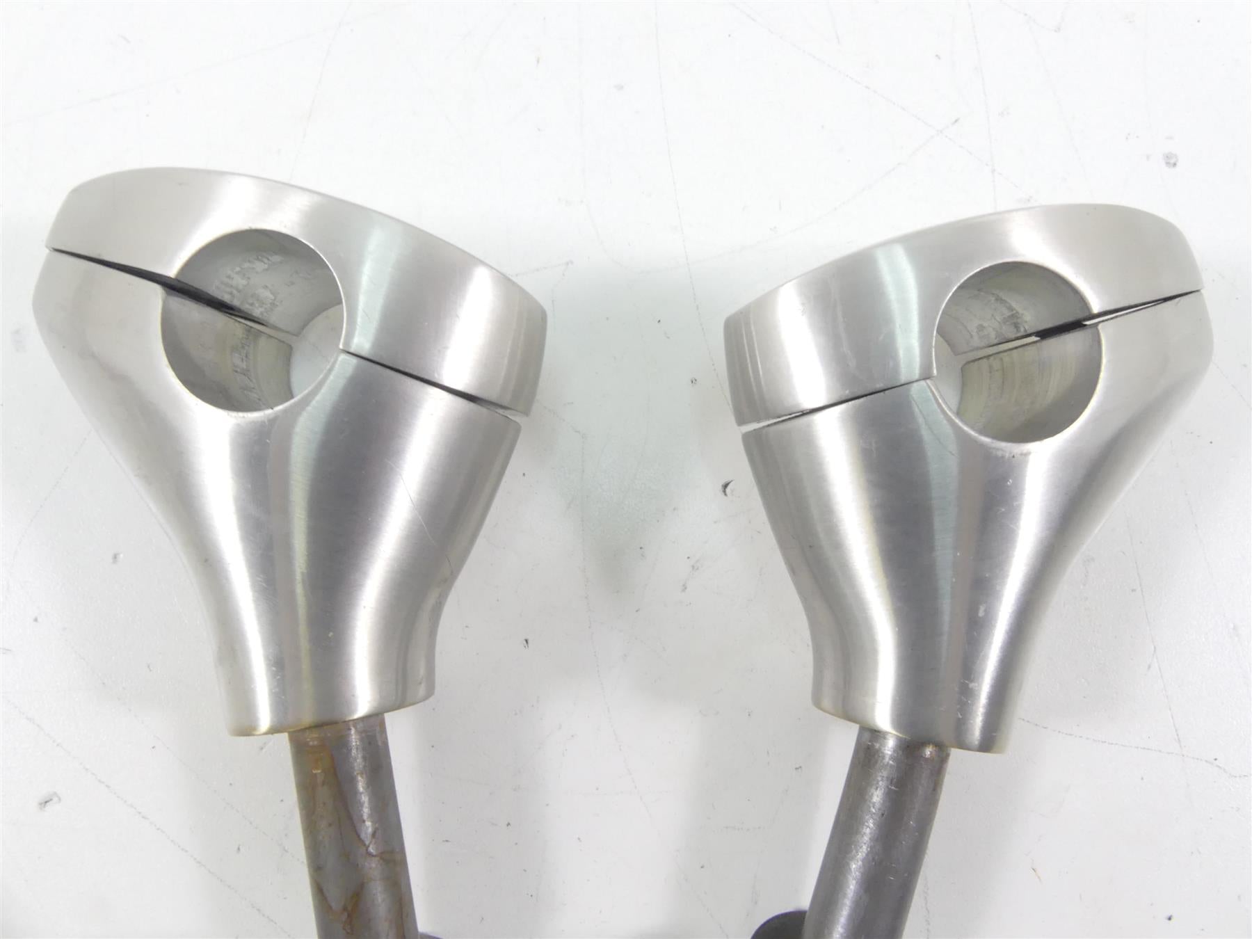 2009 Yamaha XV1700 Road Star Warrior Handlebar Holder Riser Set 5PX-23442-00-00 {{ shop.shopifyCountryName }} - Mototech271