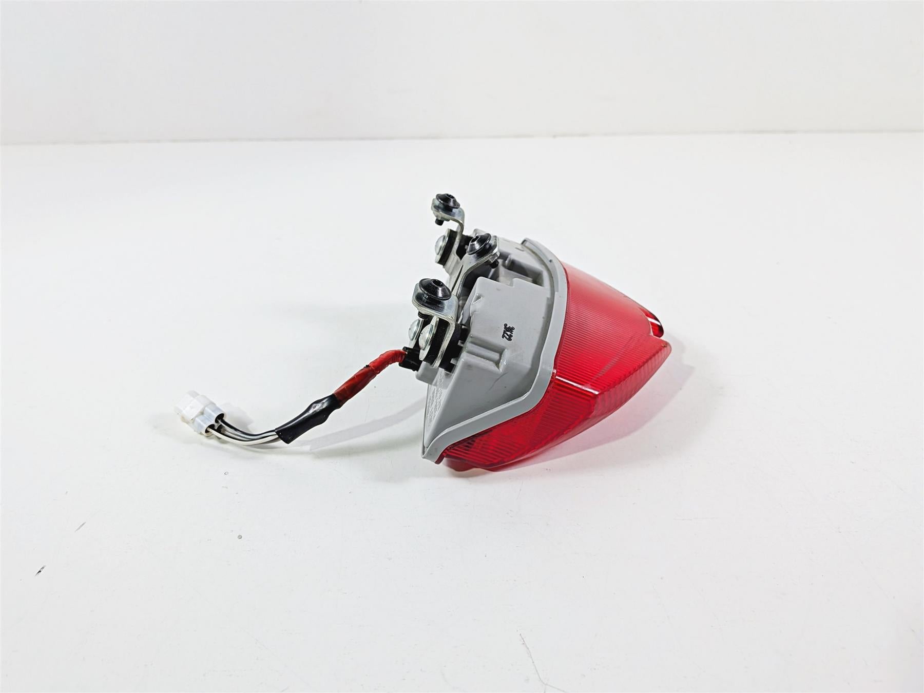 2024 Suzuki GSXR 600 Rear Taillight Tail Brake Light 35710-14JA1 35710-14JC0 {{ shop.shopifyCountryName }} - Mototech271