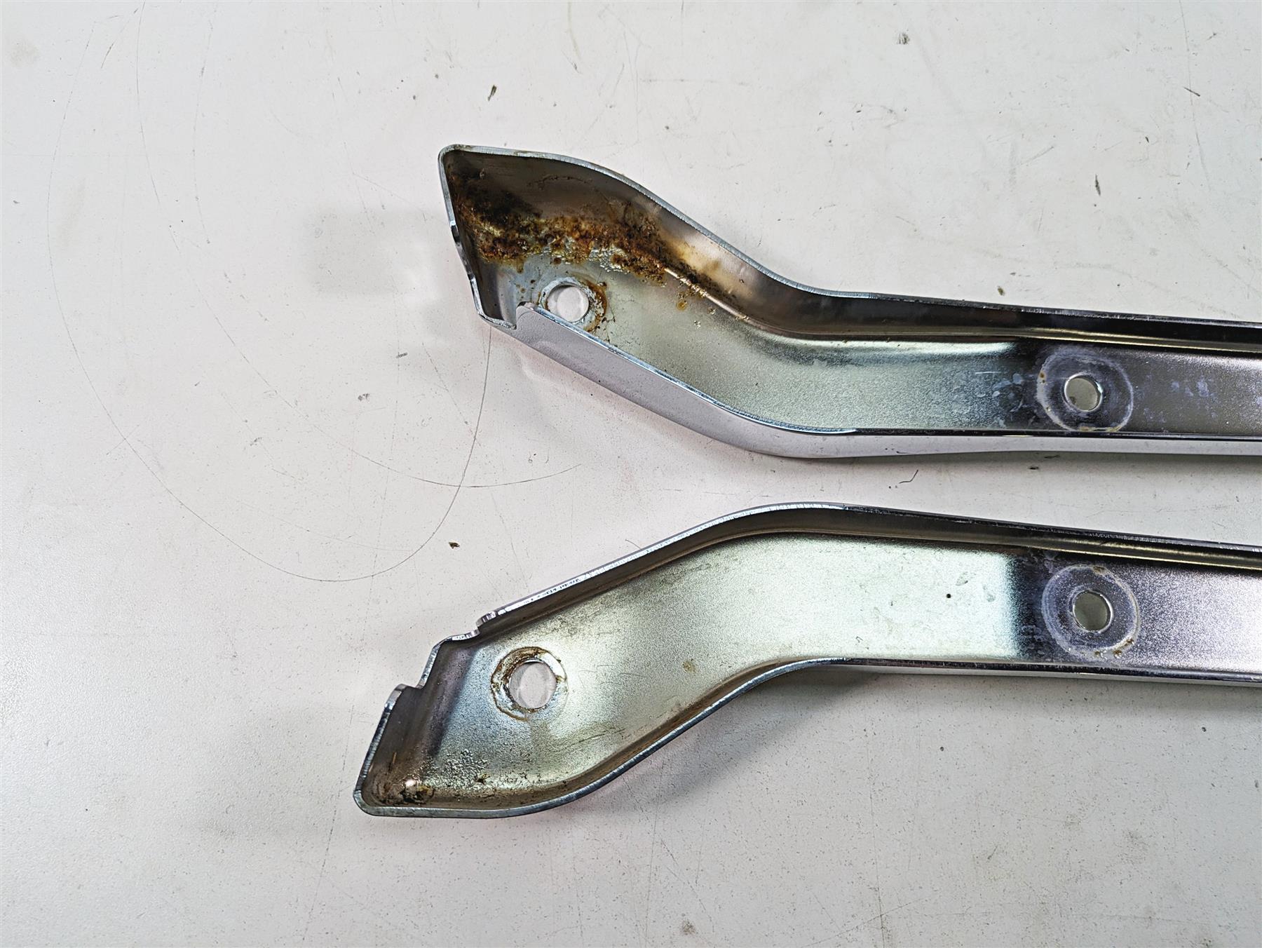 1999 Harley Dyna FXDL Low Rider Rear Fender Chrome Struts 59138-96 59171-96 {{ shop.shopifyCountryName }} - Mototech271