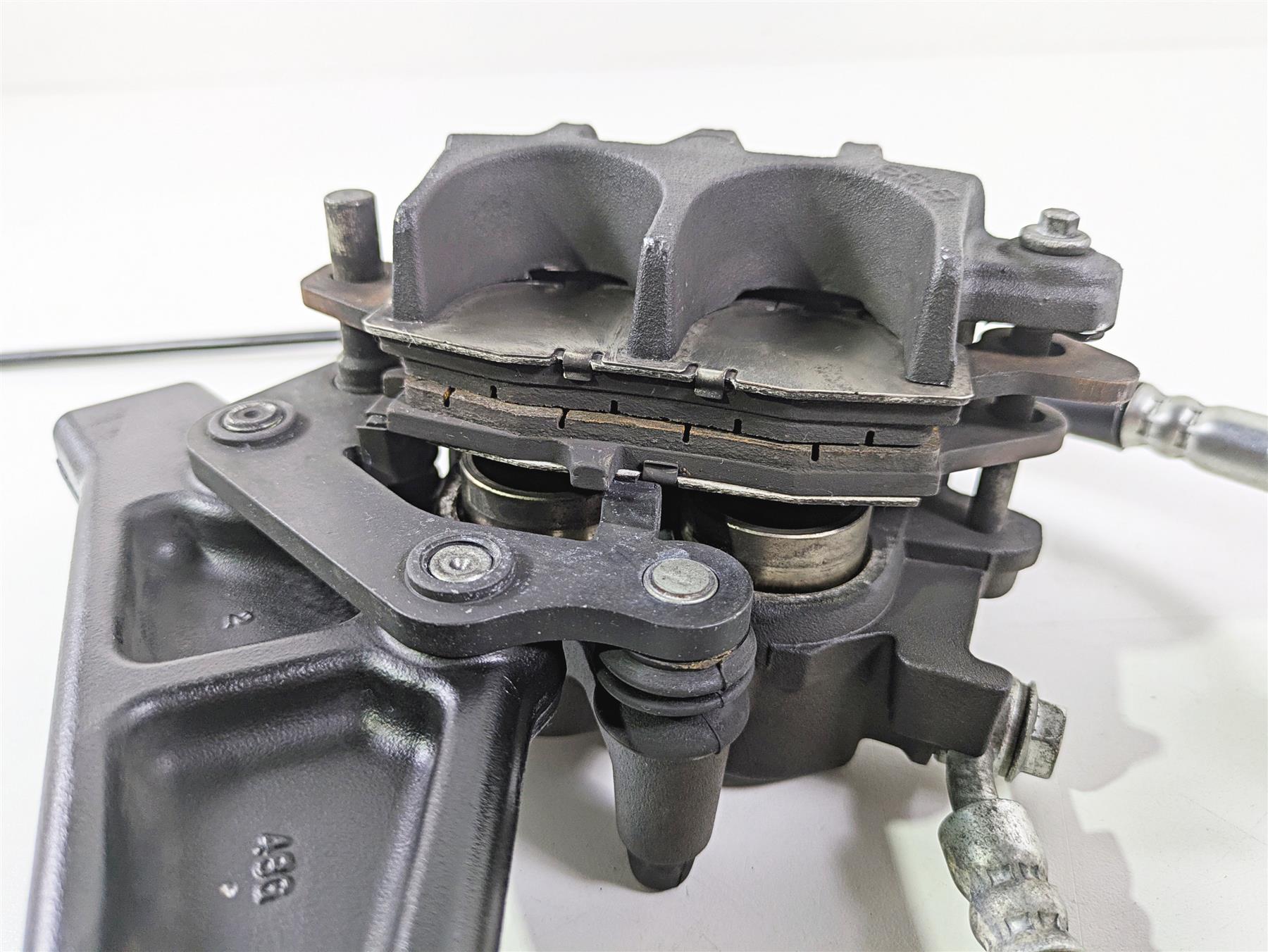 2019 Suzuki M109R VZR1800 Boulevard Rear Brake Caliper Tokico 69100-01D40-999 {{ shop.shopifyCountryName }} - Mototech271