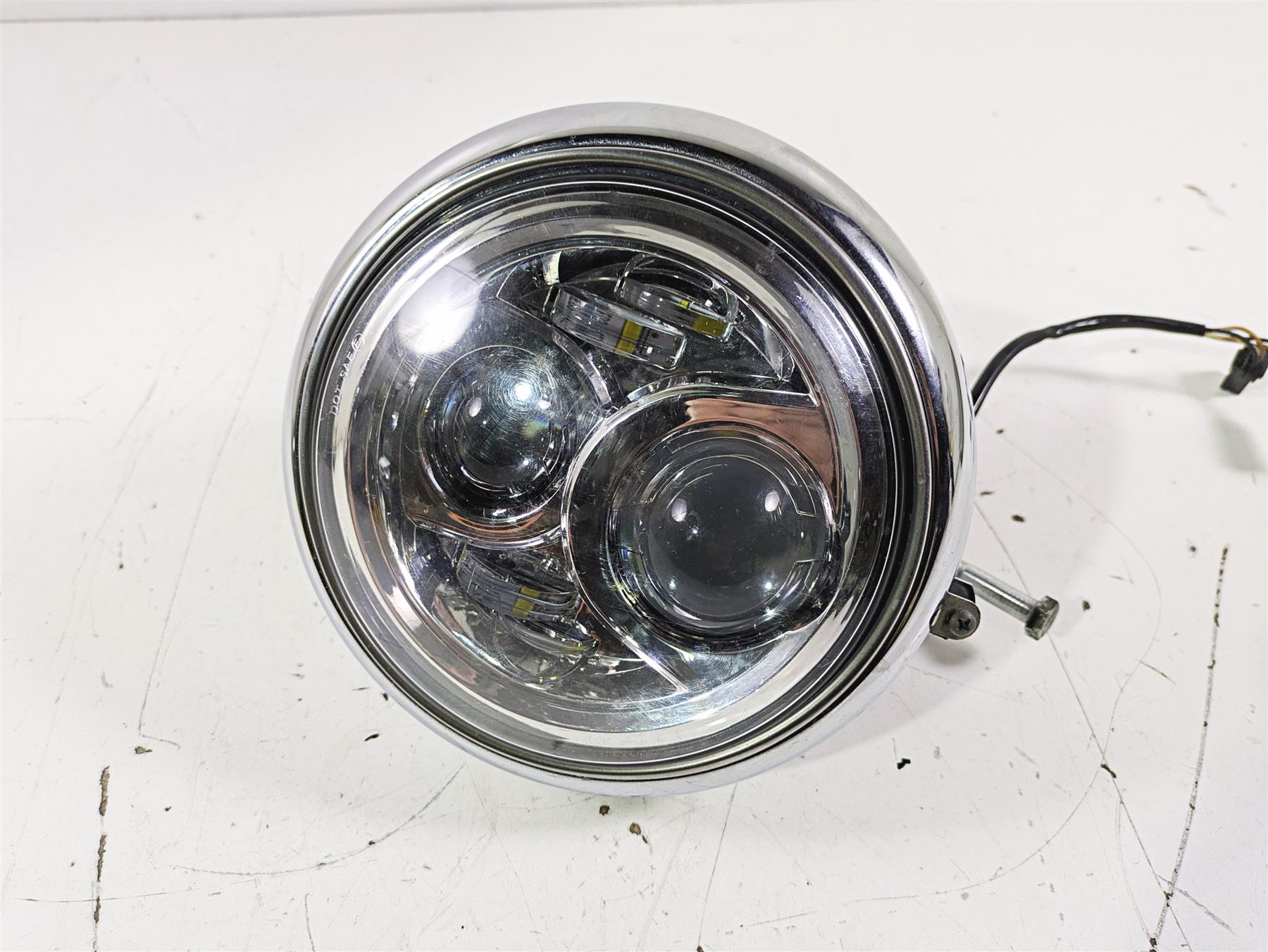 2016 Harley FLSTC Softail Heritage Headlight Head Lamp & Led Light 69748-05B | Mototech271