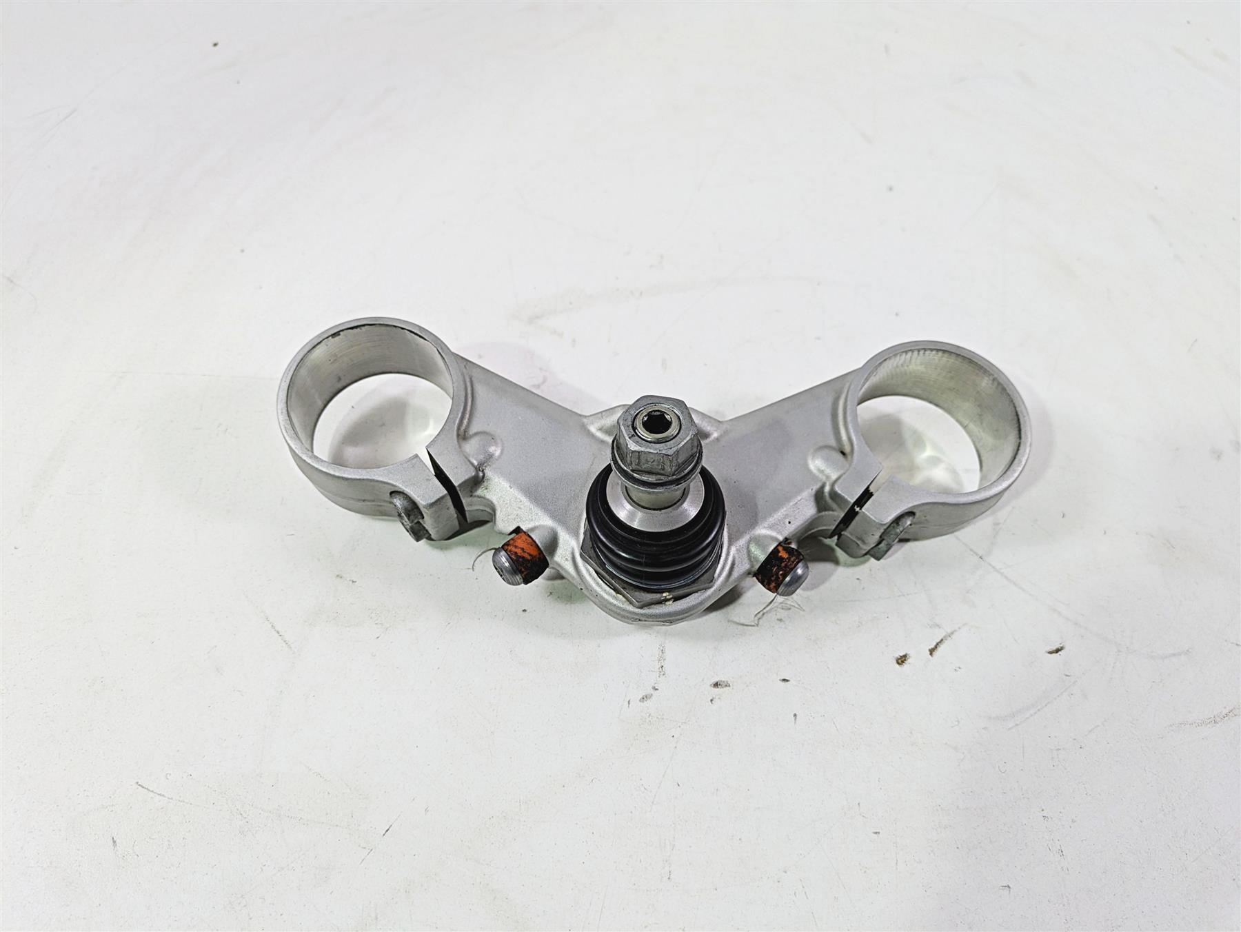 2009 BMW R1200GS K255 Adv Lower Triple Tree Steering Clamp 31427664956 | Mototech271