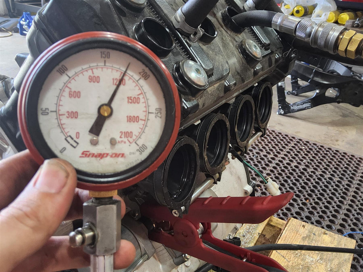 2024 Suzuki GSXR 600 Great Running Engine - Video -Compr Test 11302-14811 {{ shop.shopifyCountryName }} - Mototech271