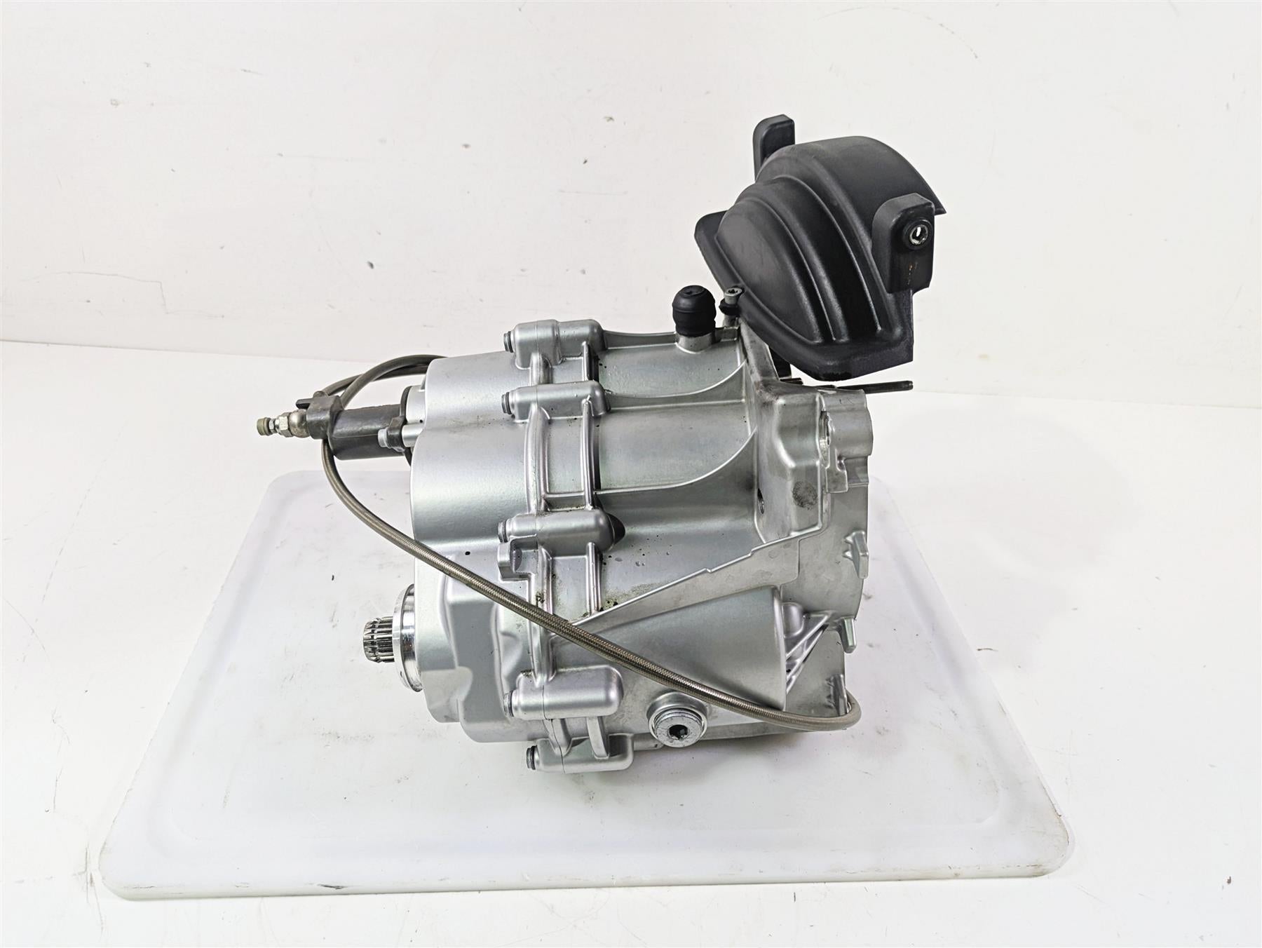 2010 BMW R1200GS K25 Transmission Gear Box & Cover 23007726516 23007721742