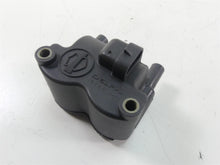 Load image into Gallery viewer, 2007 Harley FLHTCU SE2 CVO Electra Glide Ignition Coil Wire Plug Set 31743-01
