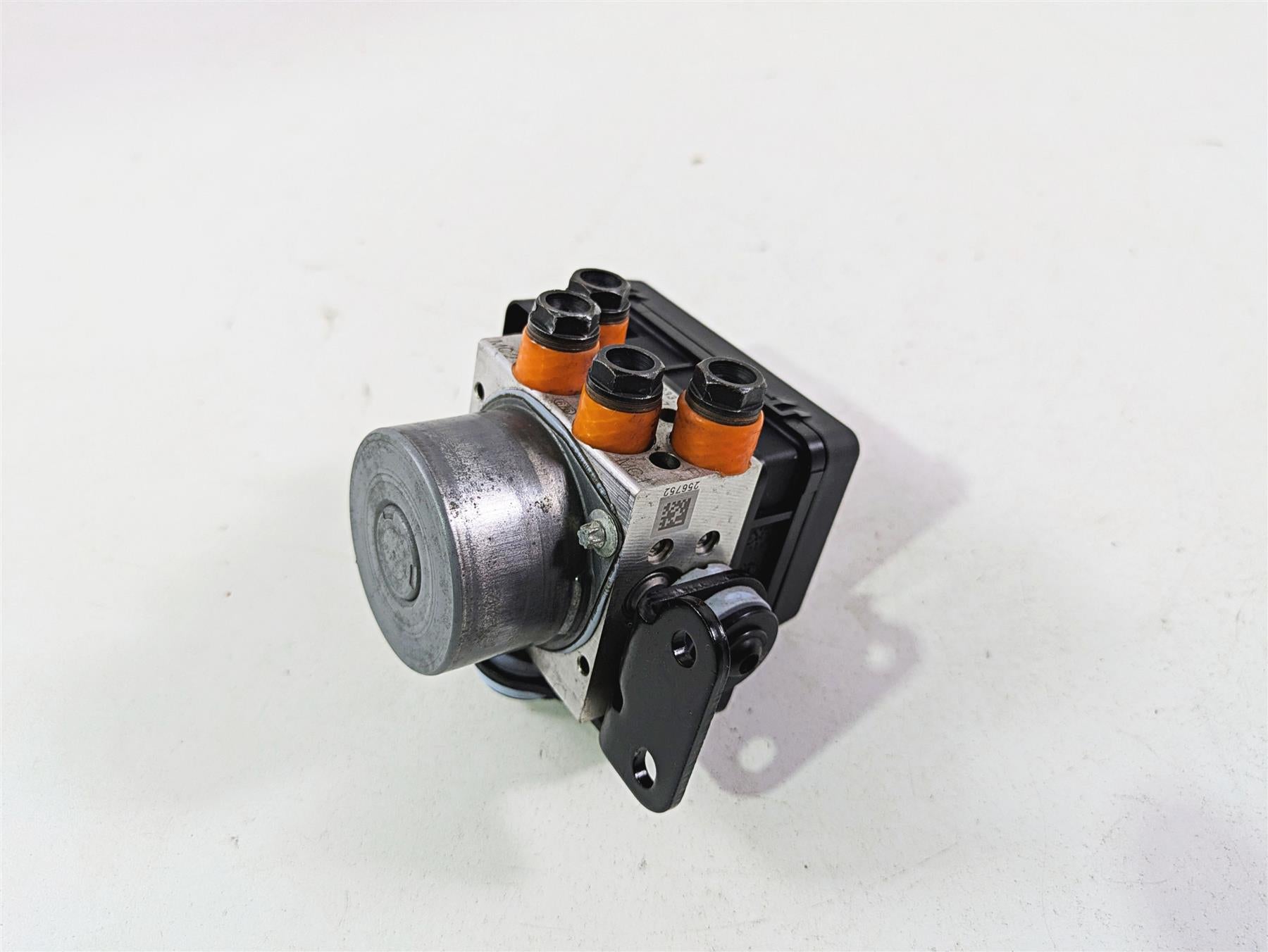 2013 Ducati Hypermotard 821 SP Abs Brake Pump Module 54240402A 54240331B {{ shop.shopifyCountryName }} - Mototech271