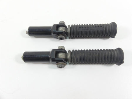 2008 Harley Softail FLSTSB Cross Bones Rear Passenger Pillion Foot Pegs 33048-72 {{ shop.shopifyCountryName }} - Mototech271