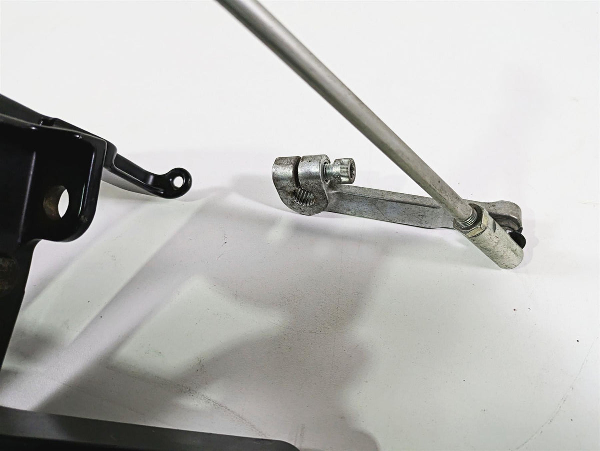 2009 Harley FLSTSB Cross Bones Left Floorboard & Shifter Set - BENT 33630-07A {{ shop.shopifyCountryName }} - Mototech271