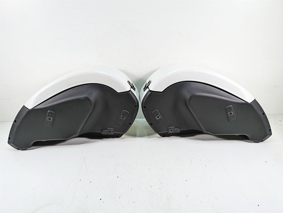 2014 Moto Guzzi California 1400 T Saddlebag Saddle Bag Luggage Set B06325400 {{ shop.shopifyCountryName }} - Mototech271