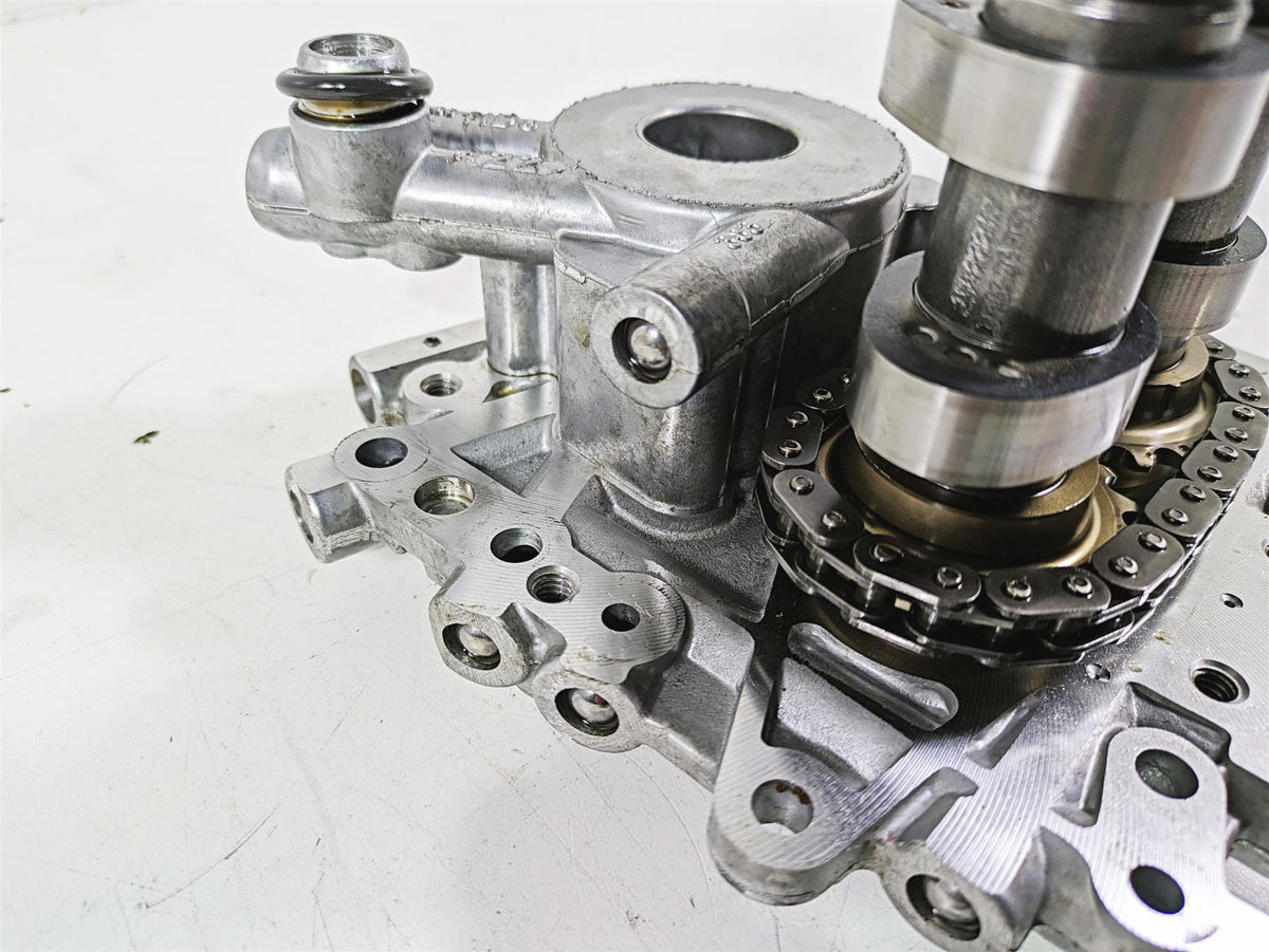 2015 Harley Touring FLHXS Street Glide Cam Shaft Chest + Oil Pump 25358-06A {{ shop.shopifyCountryName }} - Mototech271