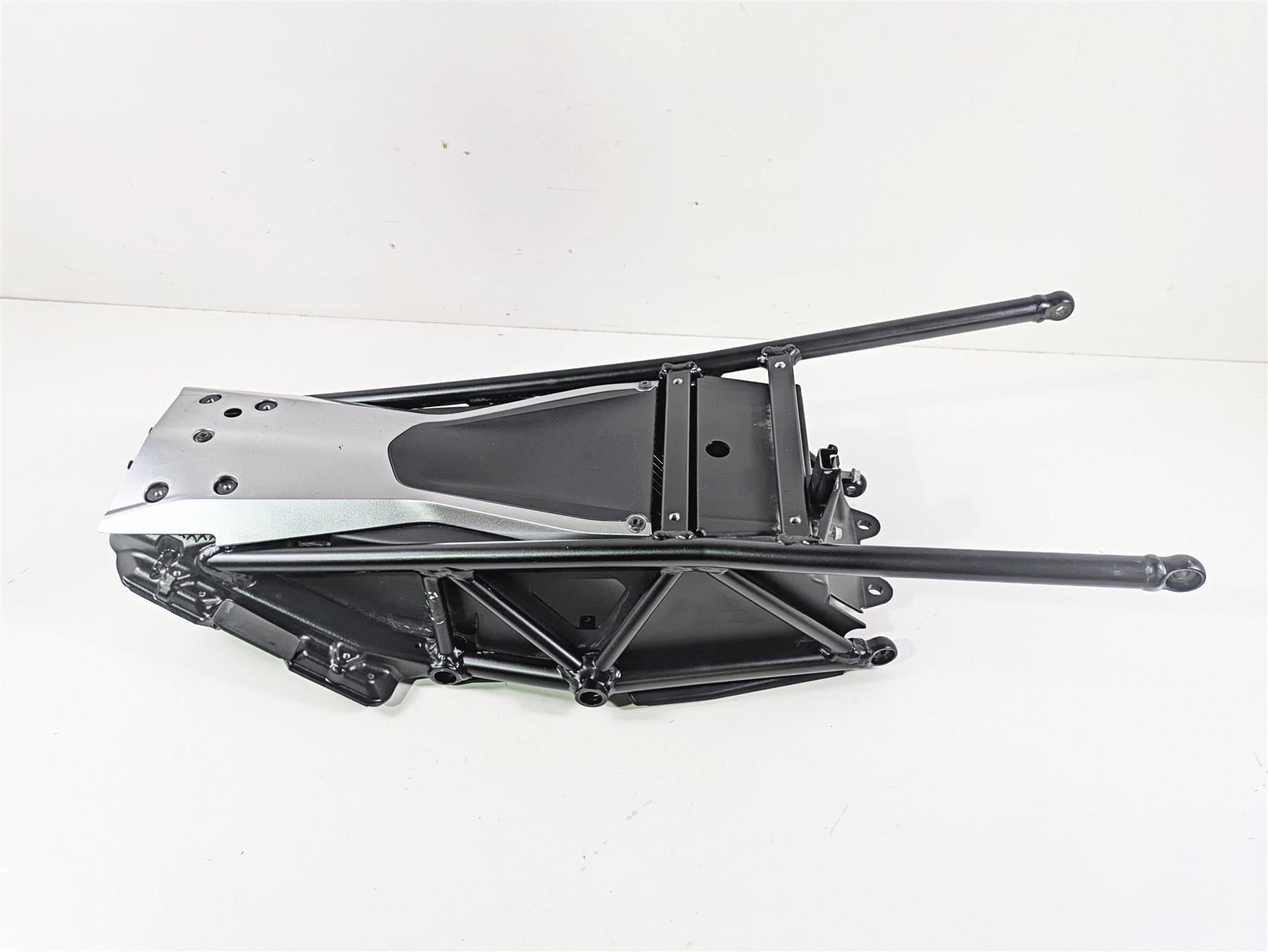 2017 KTM 1290 Super Duke GT Subframe & Inner Fender 6140300210033 {{ shop.shopifyCountryName }} - Mototech271