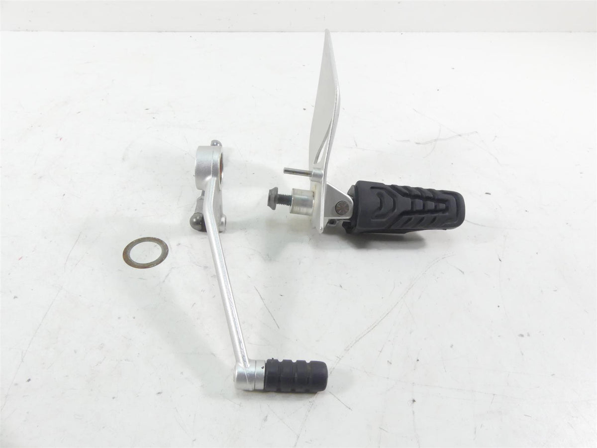 2017 BMW R1200RT K52 Front Left Footpeg & Shifter 46718535641 46718560383 {{ shop.shopifyCountryName }} - Mototech271