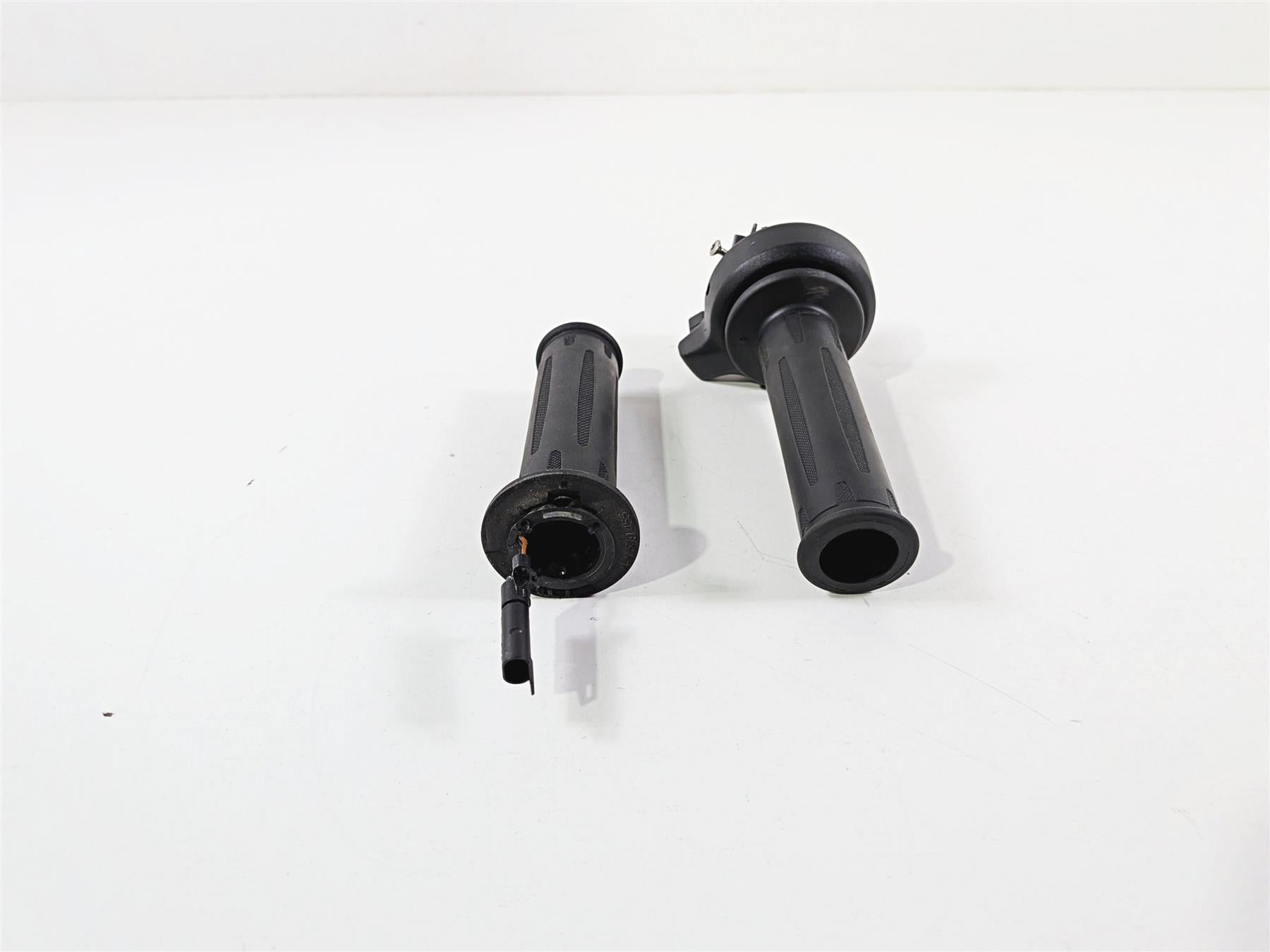 2019 BMW R1250GS K50 Hand Grip Handle Set Heated Cruise 61318549455 61318552120 {{ shop.shopifyCountryName }} - Mototech271
