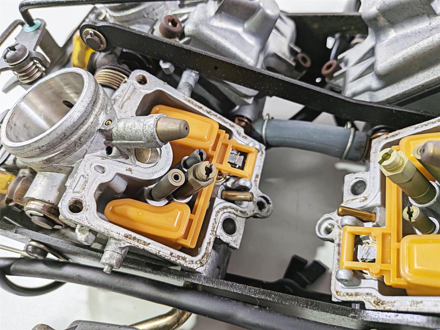 2006 Yamaha XVZ1300 Royal Star Carb Carburator Carburetor Set 4XY-14901-20-00 {{ shop.shopifyCountryName }} - Mototech271