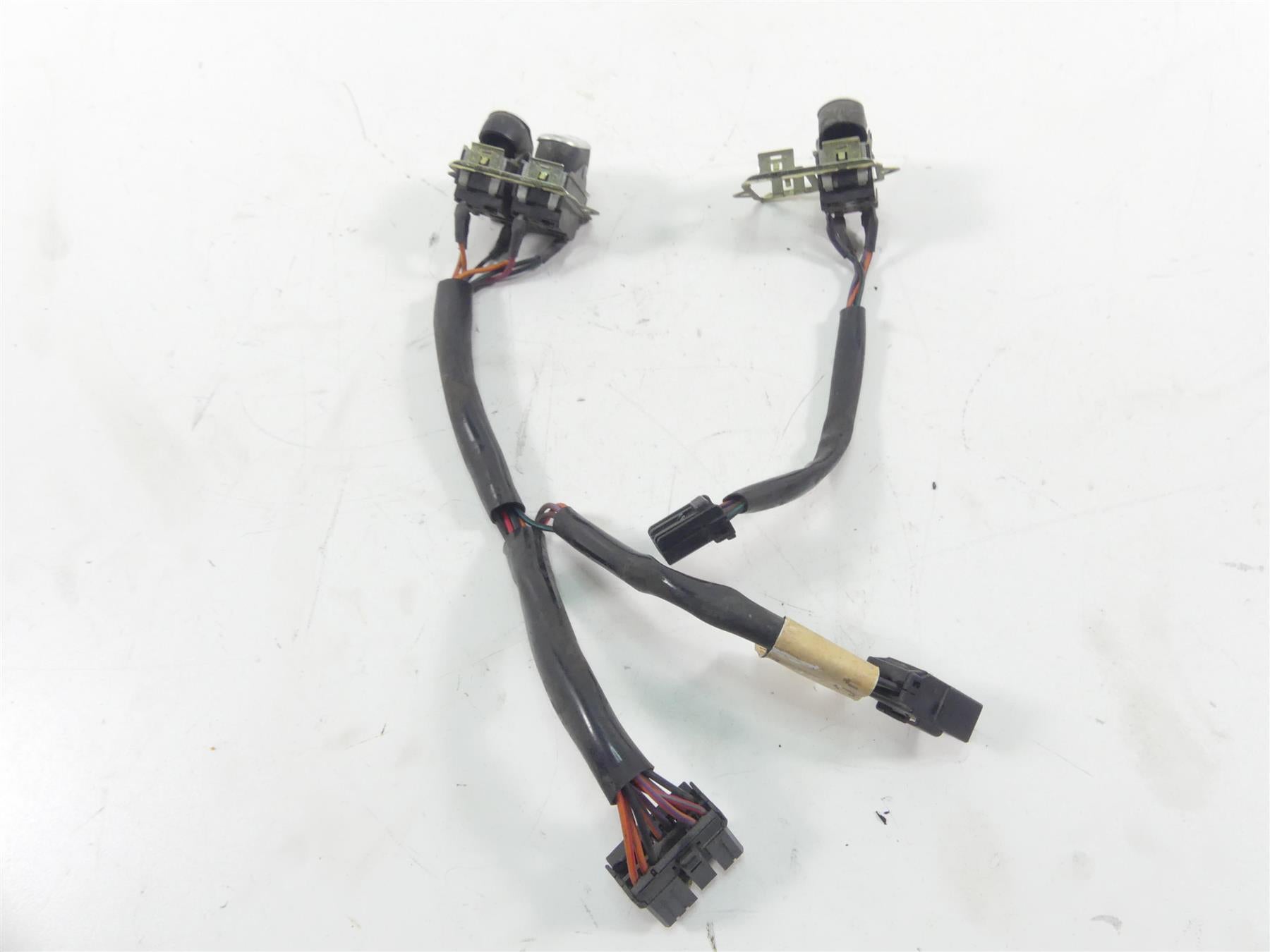 2011 Harley Touring FLTRU Road Glide Auxiliary Speaker Cruise Switches 71625-04 {{ shop.shopifyCountryName }} - Mototech271