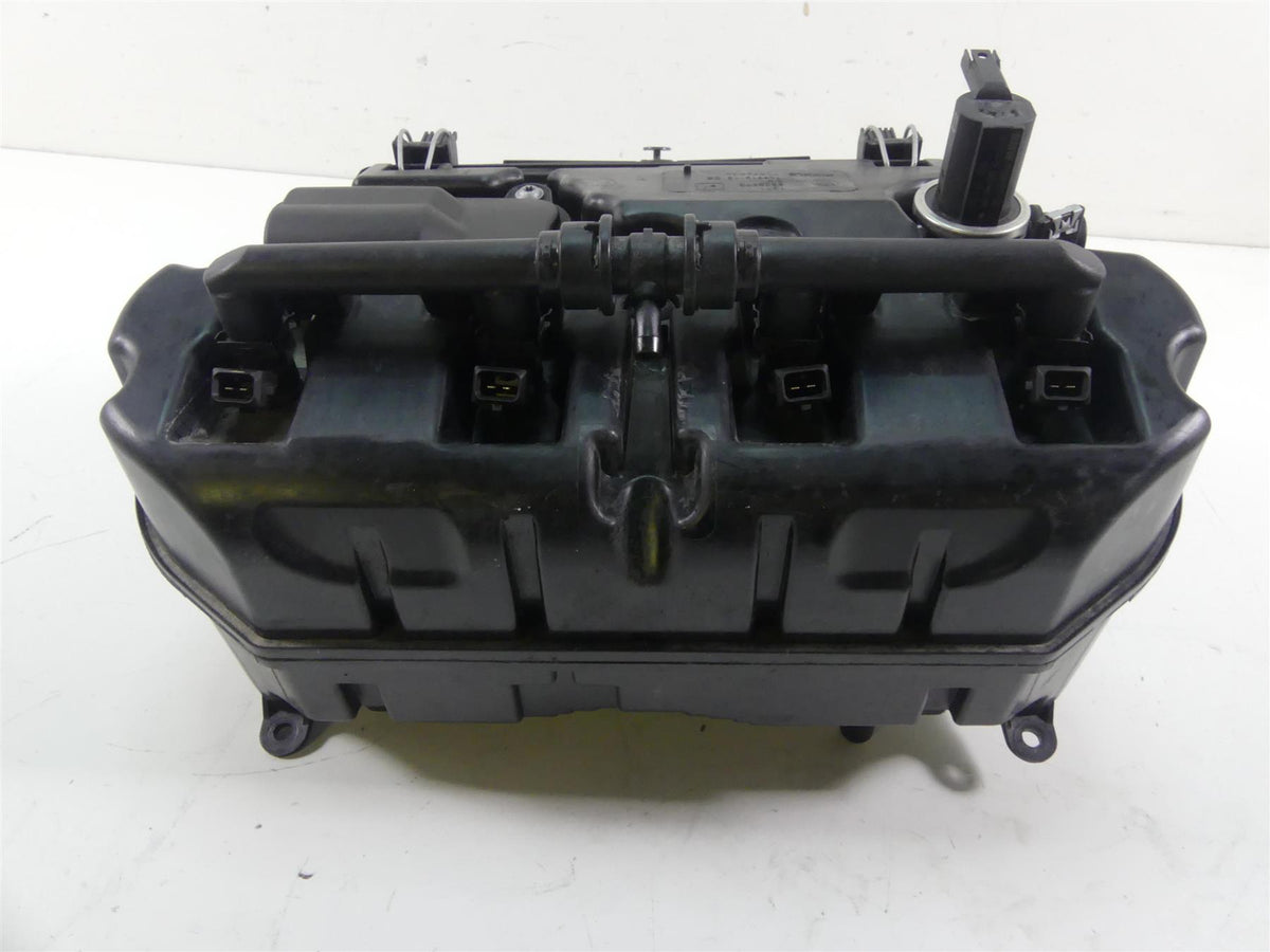 2018 BMW S1000RR K46 Air Box Cleaner Breather & Fuel Injectors Set 13718561315 {{ shop.shopifyCountryName }} - Mototech271
