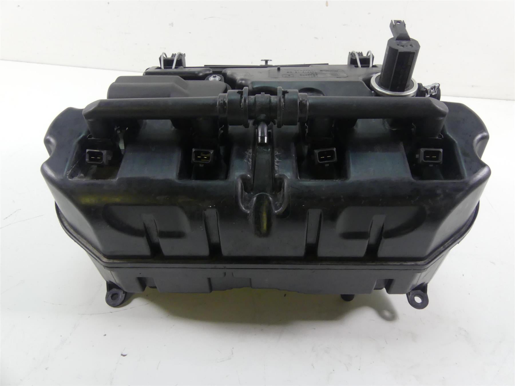 2018 BMW S1000RR K46 Air Box Cleaner Breather & Fuel Injectors Set 13718561315 {{ shop.shopifyCountryName }} - Mototech271