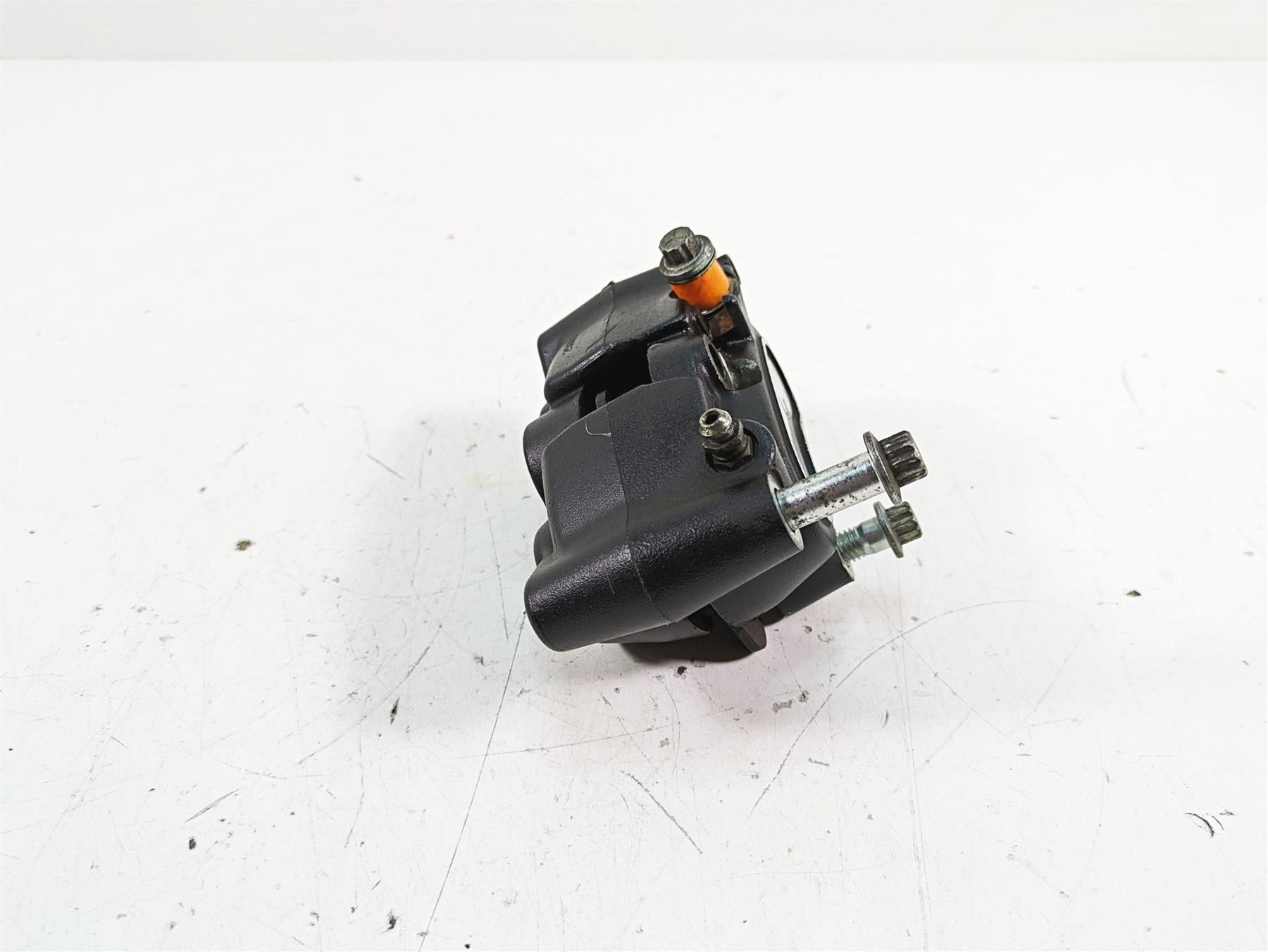2009 Harley FXCWC Softail Rocker C Front Brake Caliper - Read 44046-08 {{ shop.shopifyCountryName }} - Mototech271