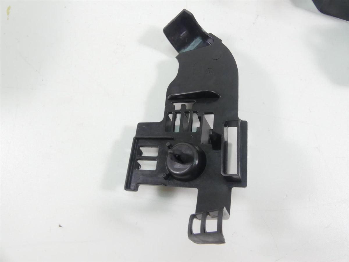 2020 Harley Softail FXBB Street Bob Electrical Battery Carrier Set 69201632 {{ shop.shopifyCountryName }} - Mototech271