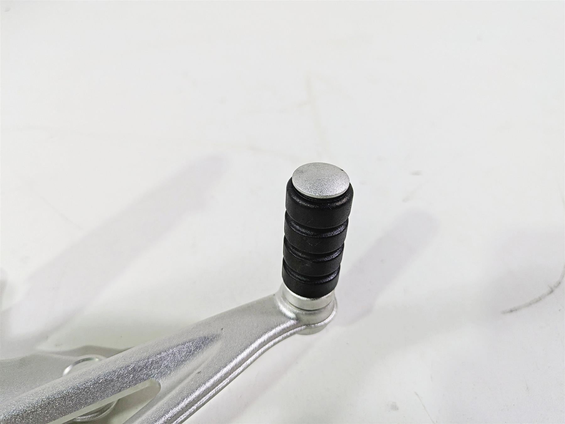 2014 BMW R nine T R9T K21 Right Front Rider Footpeg & Brake Pedal 46717671078 {{ shop.shopifyCountryName }} - Mototech271