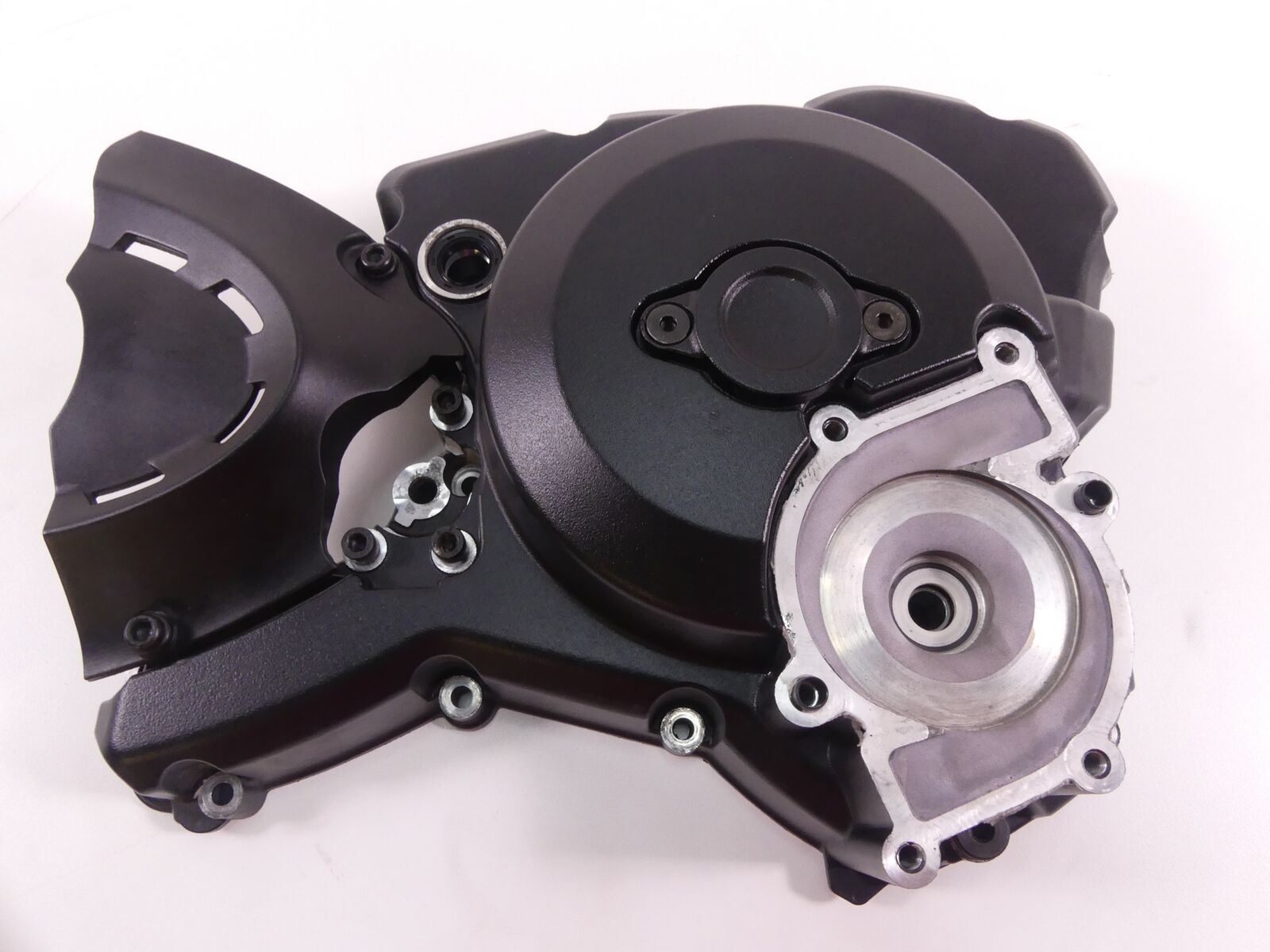 2015 Ducati Diavel Carbon Left Engine Stator Generator Cover Housing 24231171 {{ shop.shopifyCountryName }} - Mototech271