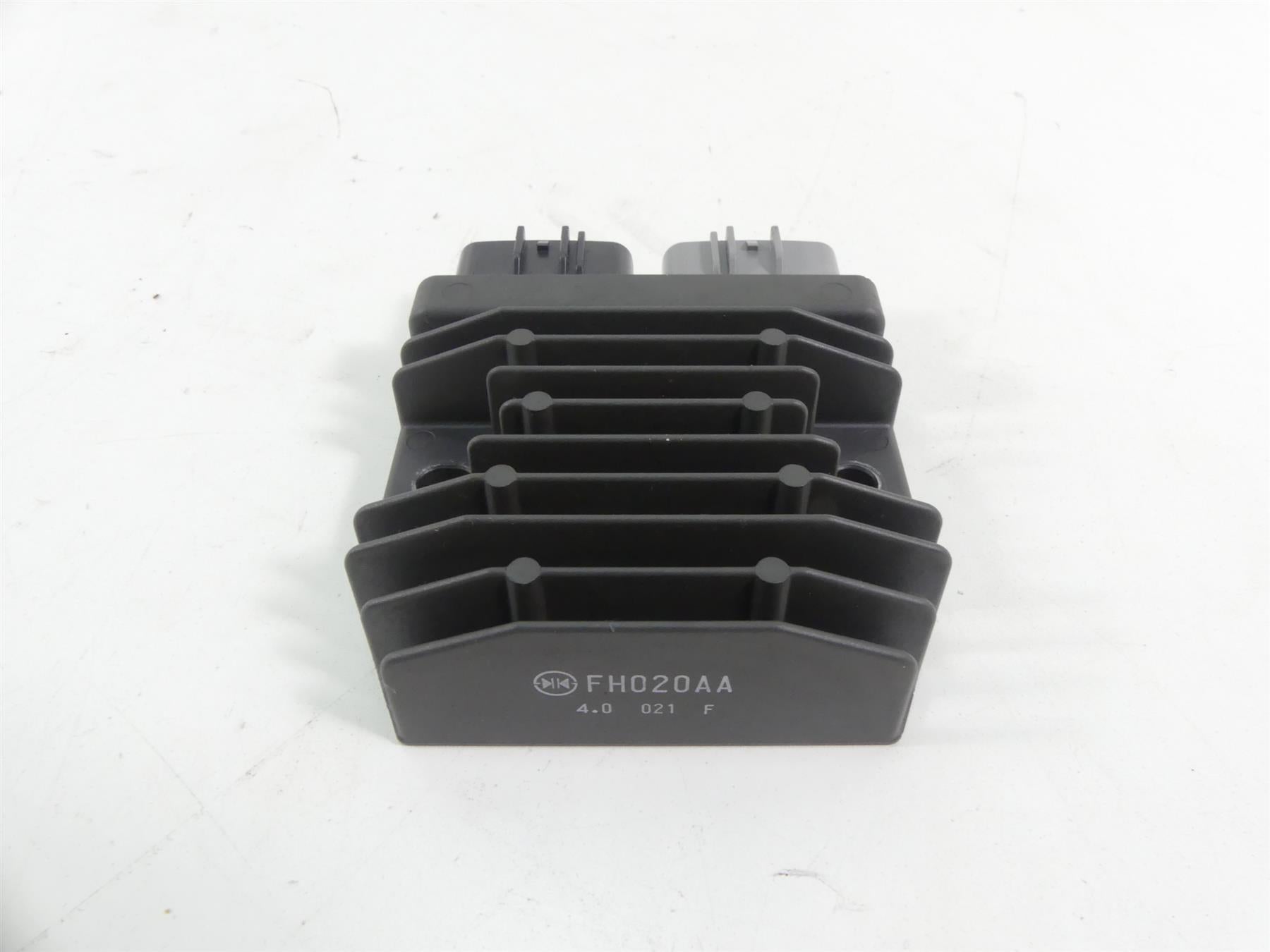 2015 BMW R1200RT K52 Rectifier Voltage Regulator 12318523367 FH020AA {{ shop.shopifyCountryName }} - Mototech271
