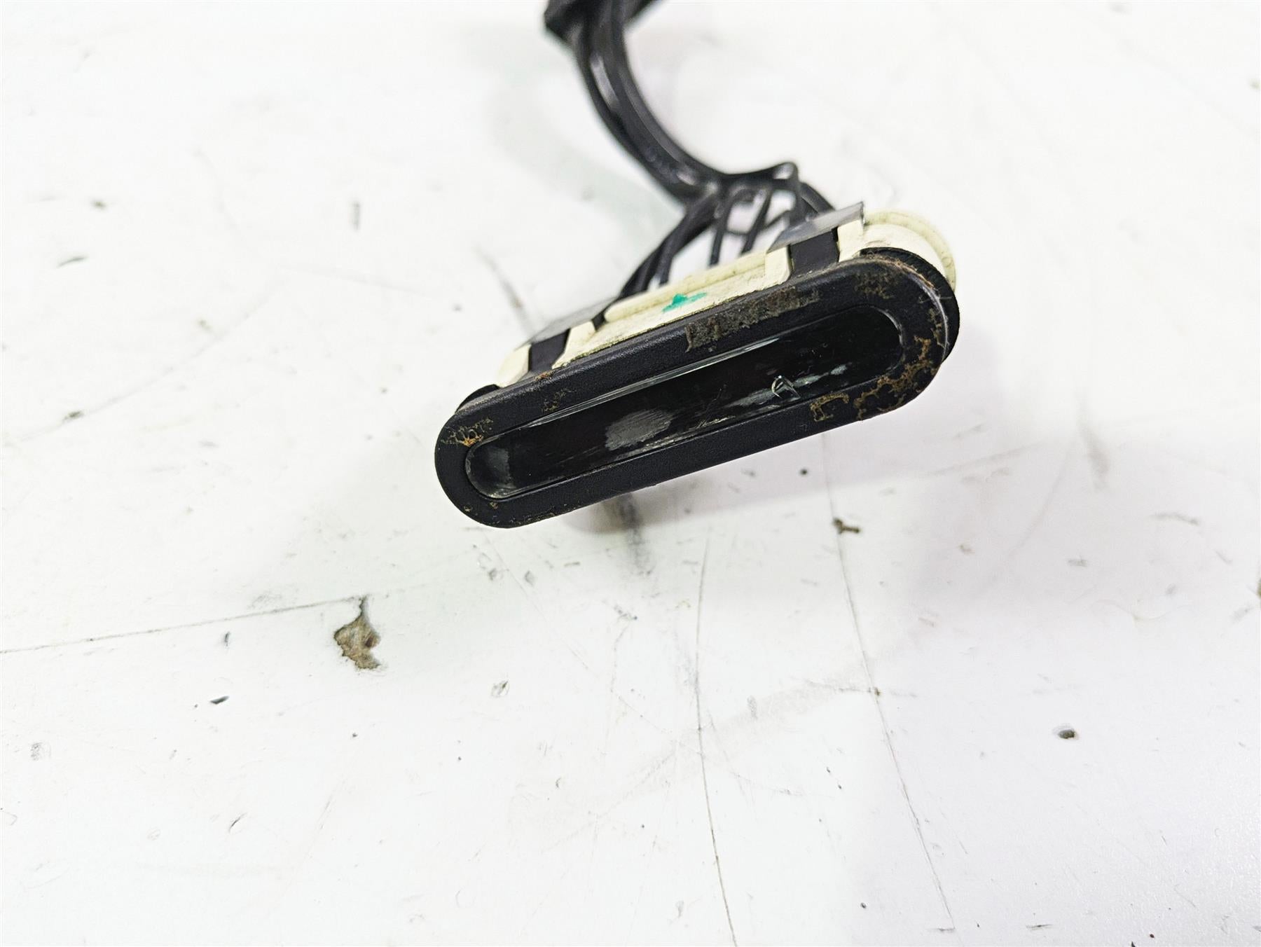 2003 Harley Touring FLHTCUI E-Glide 100th Instrument Indicator Lights 68789-96B {{ shop.shopifyCountryName }} - Mototech271