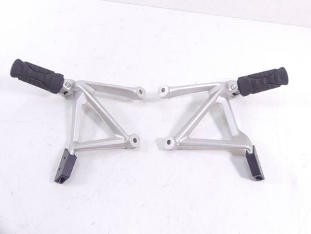 2017 BMW R1200GS GSW K50 Rear Passenger Foot Peg Footpeg Set 46718556265 {{ shop.shopifyCountryName }} - Mototech271