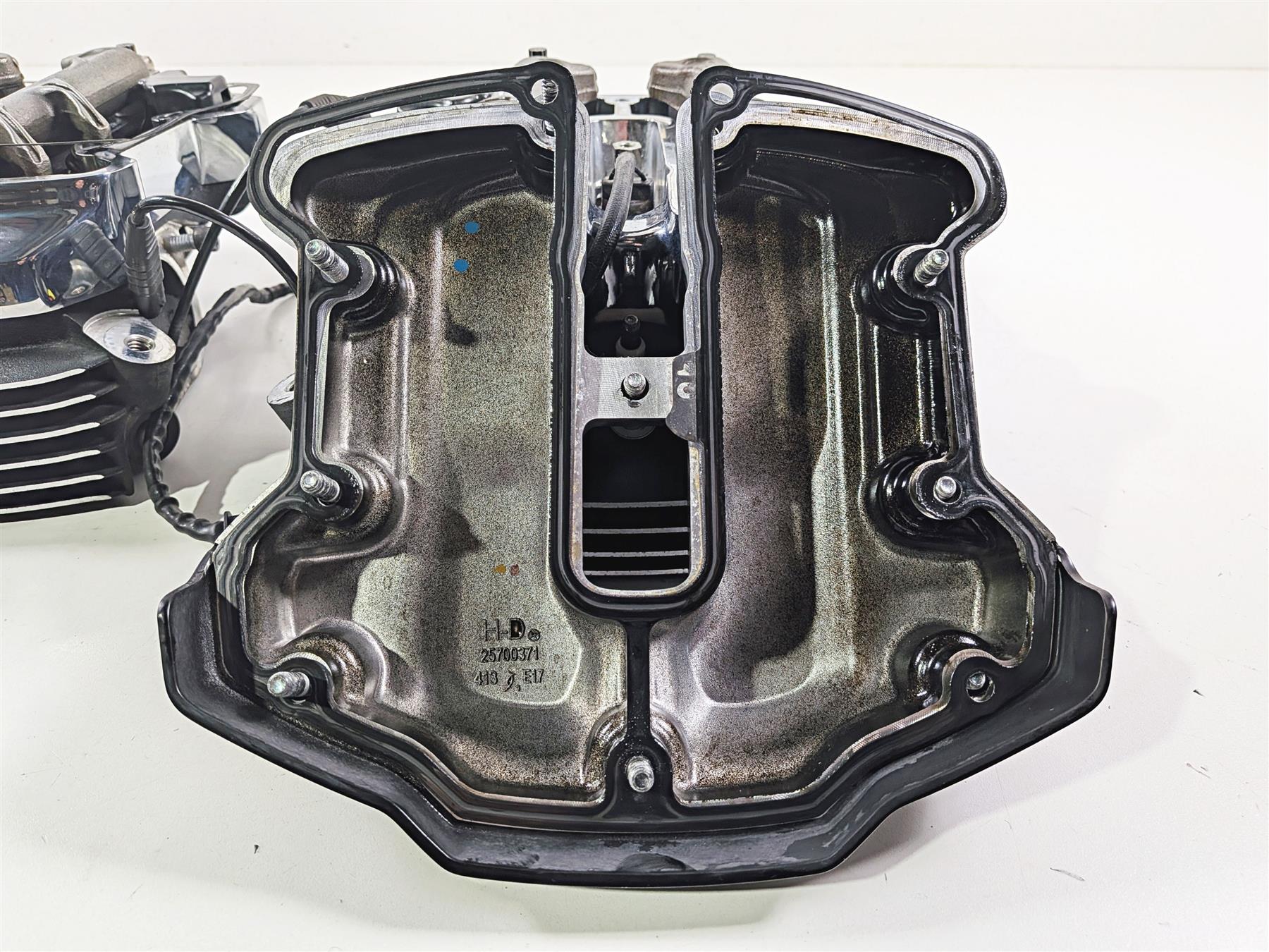2020 Harley Touring FLTRK Road Glide Front Rear M8 Cylinder Head Set 16500508 {{ shop.shopifyCountryName }} - Mototech271