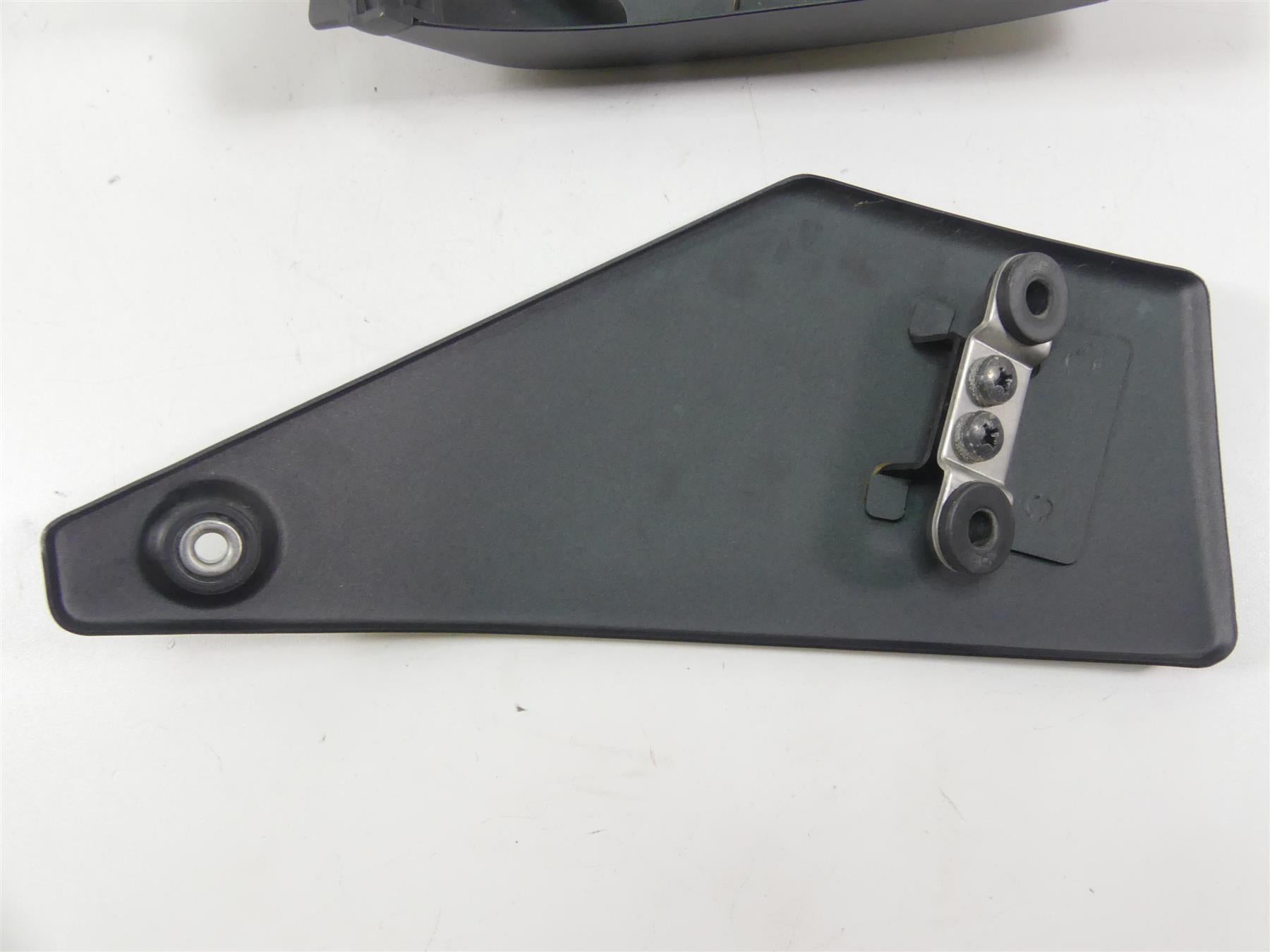 2009 Yamaha XV1700 Road Star Warrior Side Cover Fairing Cowl Set 5PX-2179W-70 {{ shop.shopifyCountryName }} - Mototech271