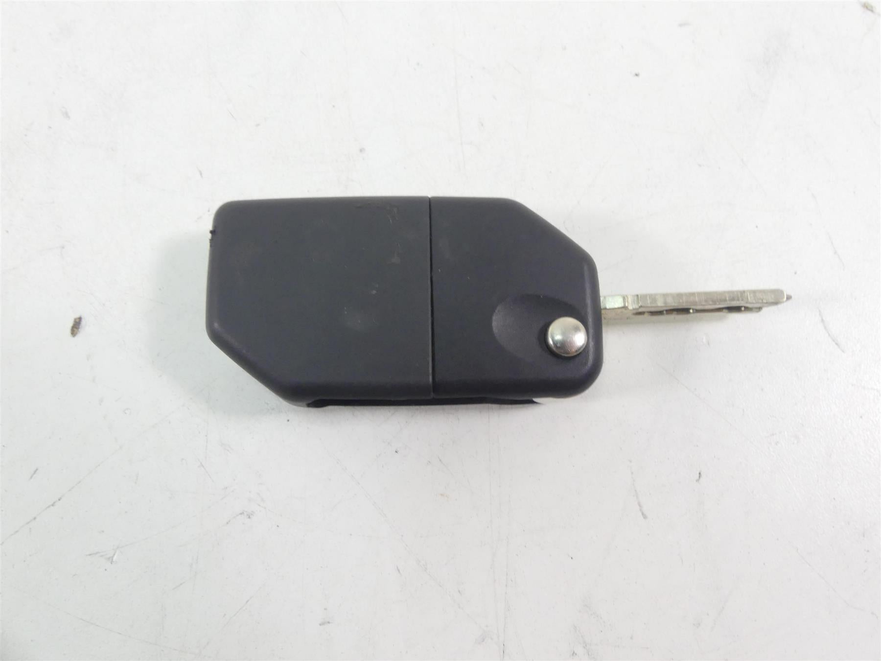 2017 BMW R1200GS GSW K50 Cdi Handsfree Ignition Switch Key Lock Set 8354916 {{ shop.shopifyCountryName }} - Mototech271