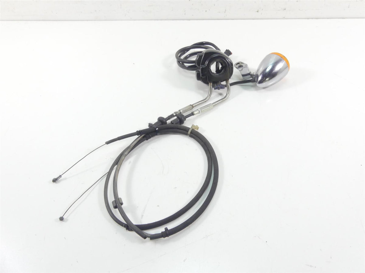 2014 Harley FXDF Dyna Fat Bob Right Control Switch + Blinker - Read 72944-12 {{ shop.shopifyCountryName }} - Mototech271