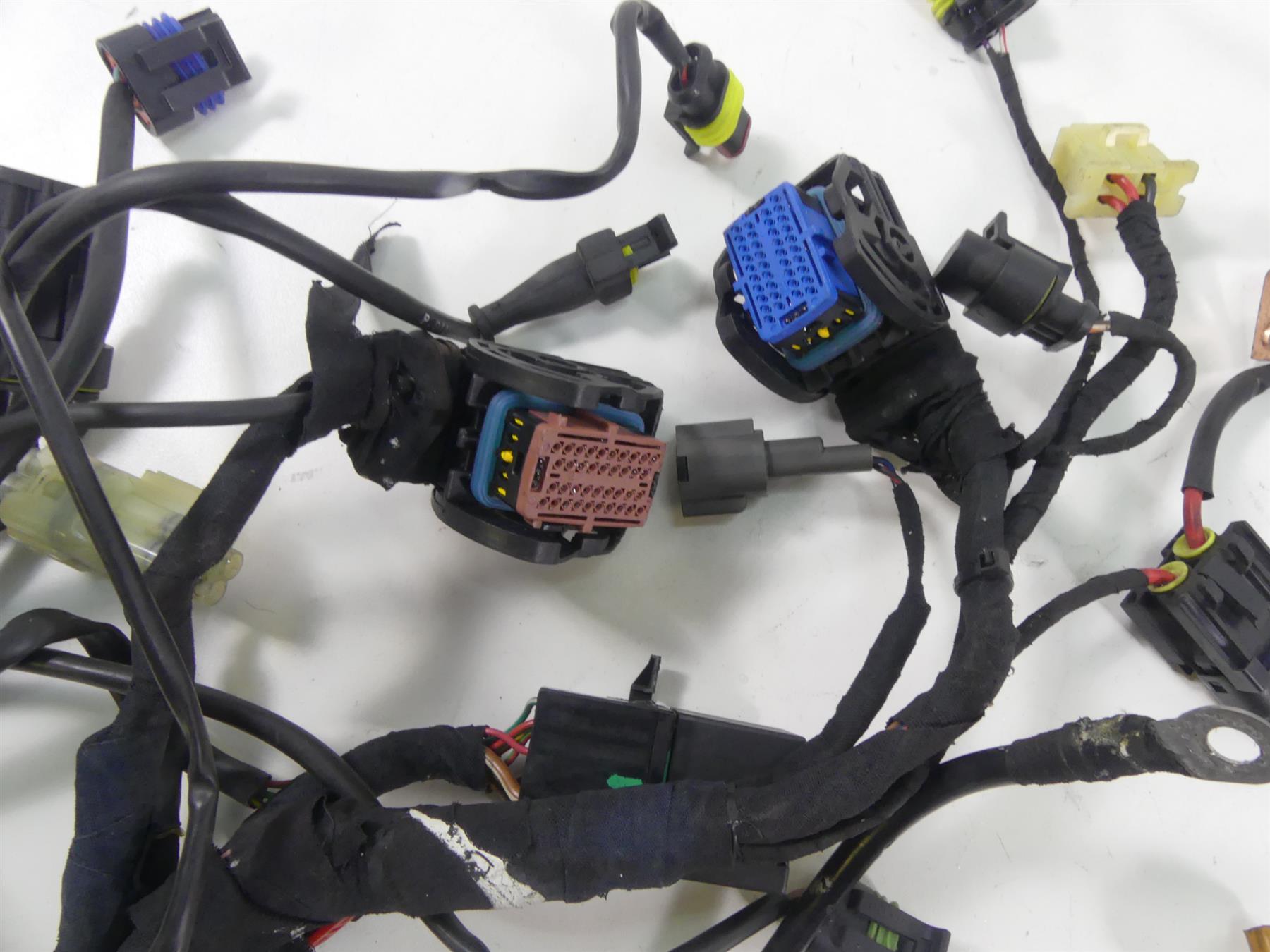 2008 Ducati 1098 S Wiring Harness Loom - No Cuts - No Damaged Plugs 51014771B {{ shop.shopifyCountryName }} - Mototech271